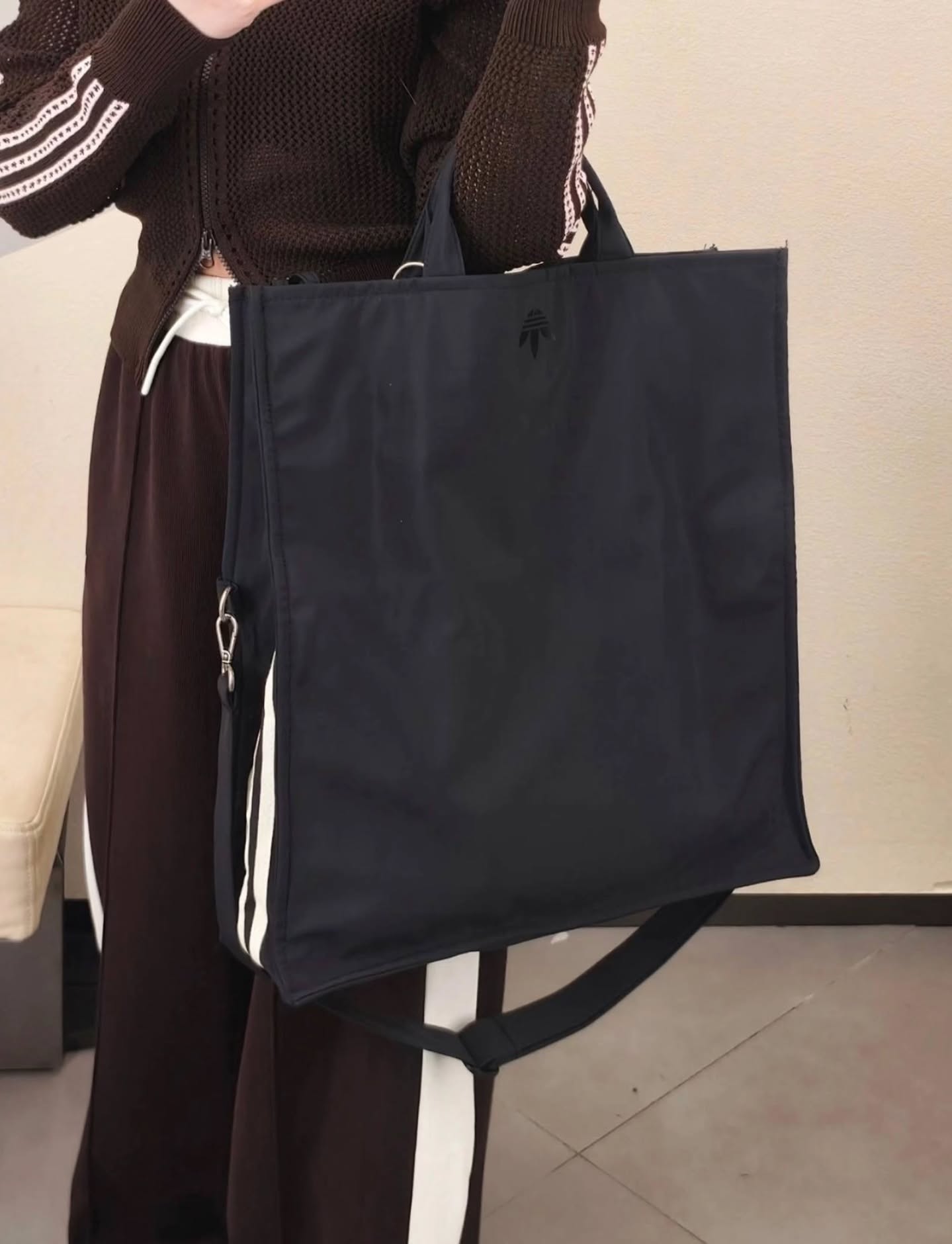 🖤三叶草 邮差包 🇭🇰