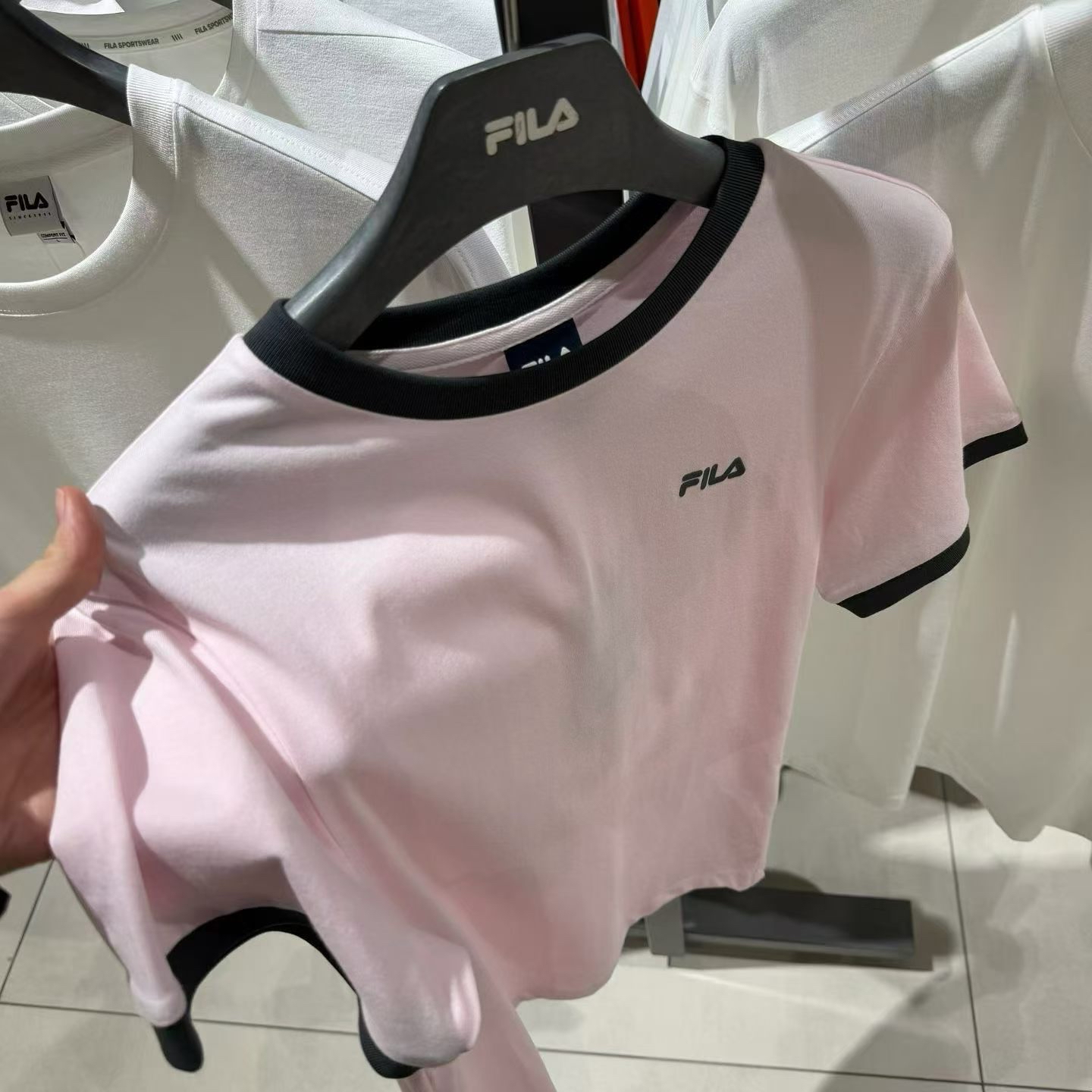 🇰🇷 𝐅𝐈𝐋𝐀經典圓領小Logo短袖