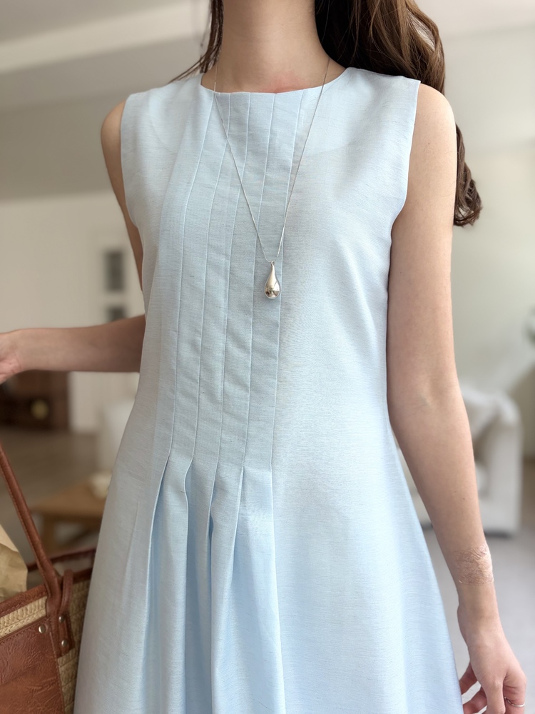 Linen Pintuck Dress (Blue)