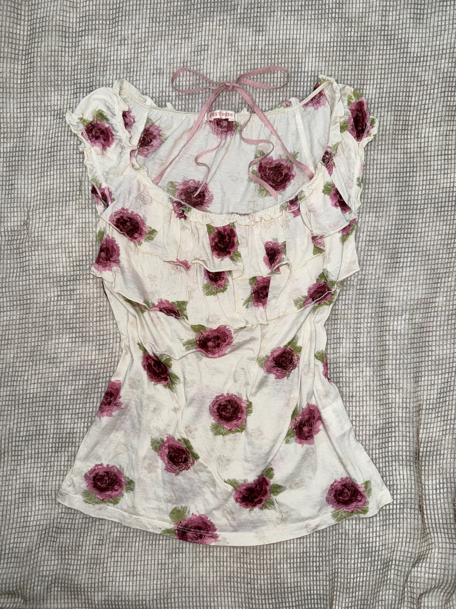 L'EST ROSE Vintage Rose Print Blouse with Tiered Ruffles and Neck Ties