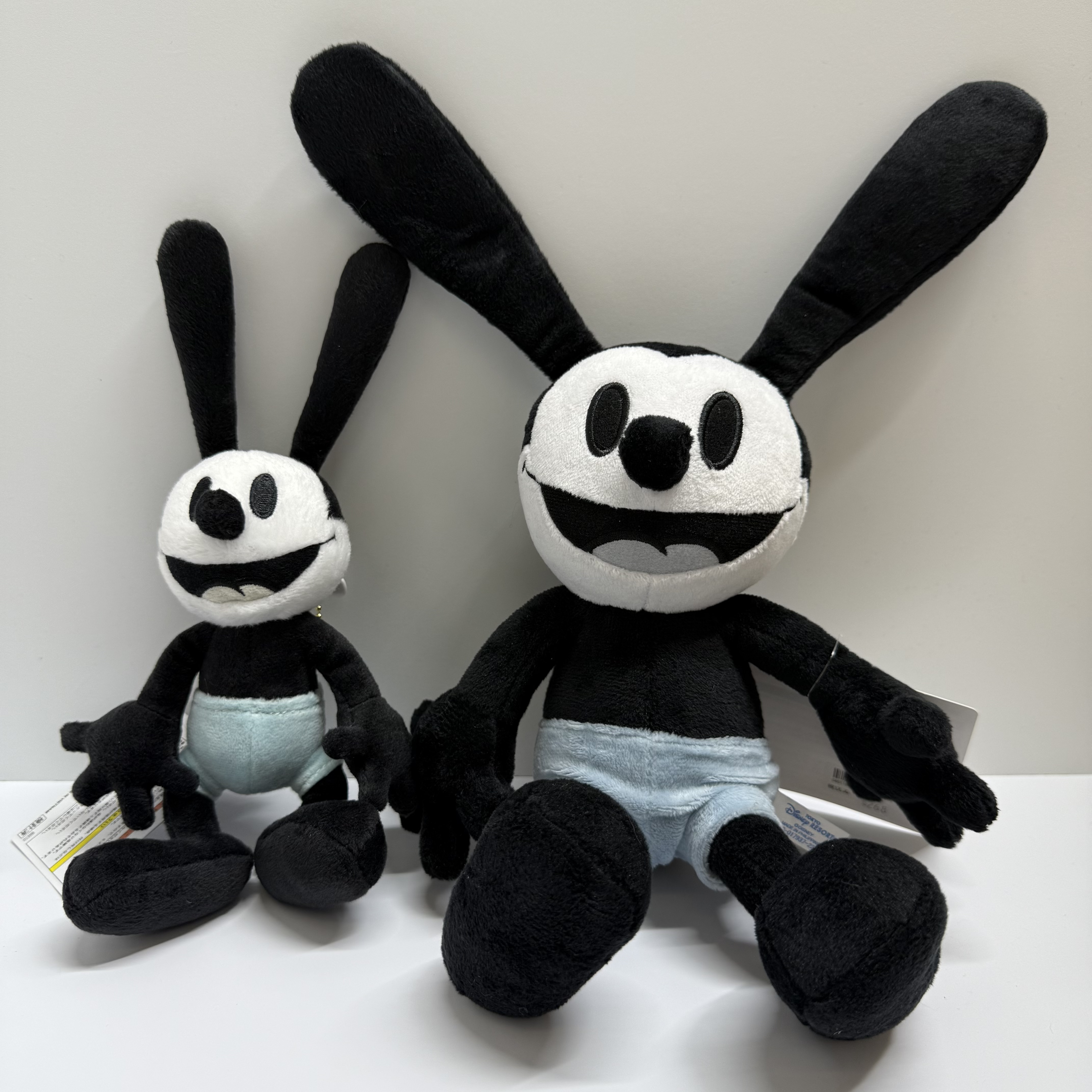 現貨 樂園限定 Oswald 吊飾 公仔