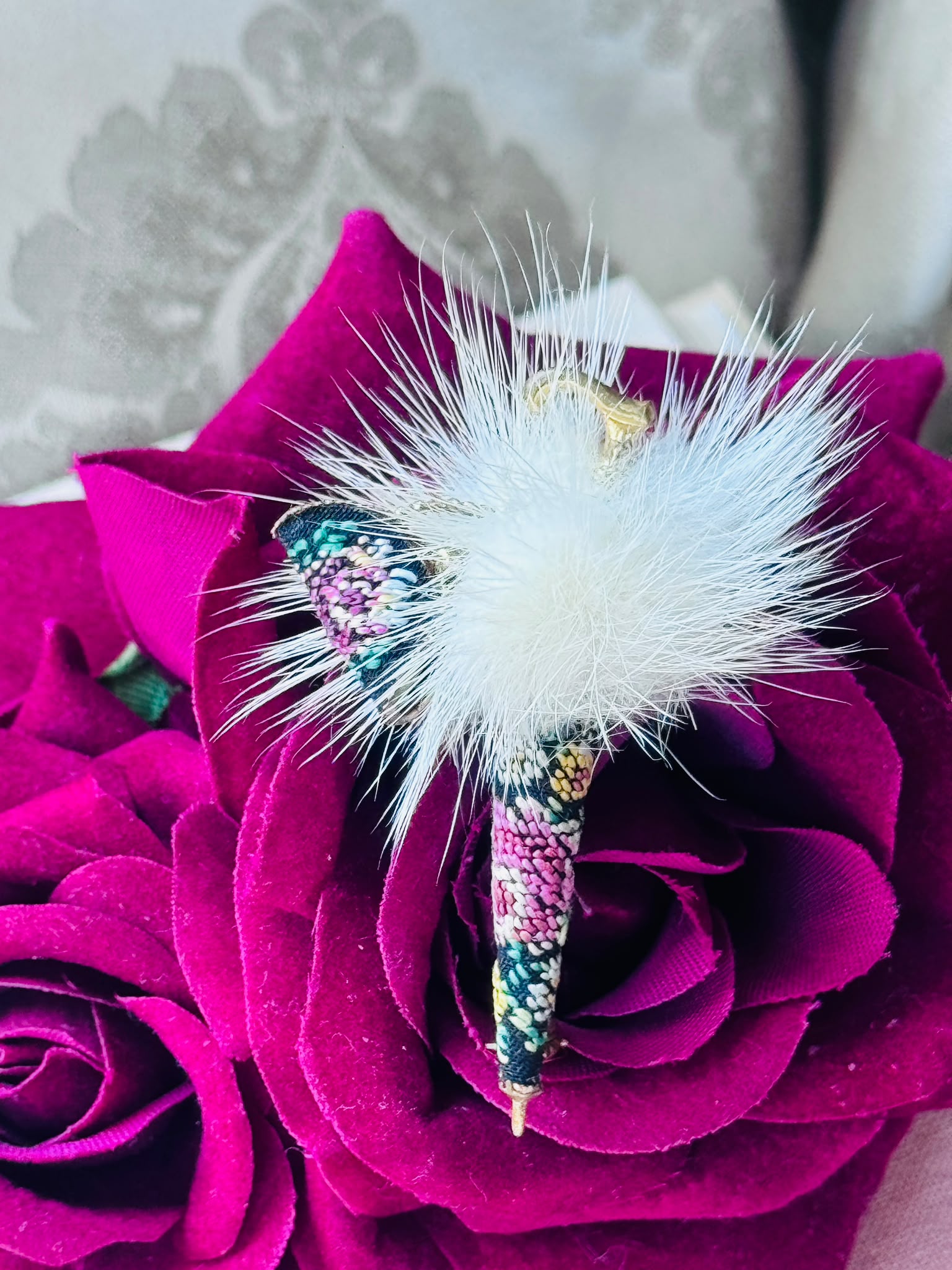 C.a. 1950s Fur-Trimmed Petit Needlepoint Umbrella & Handbag Brooch(NZ116）