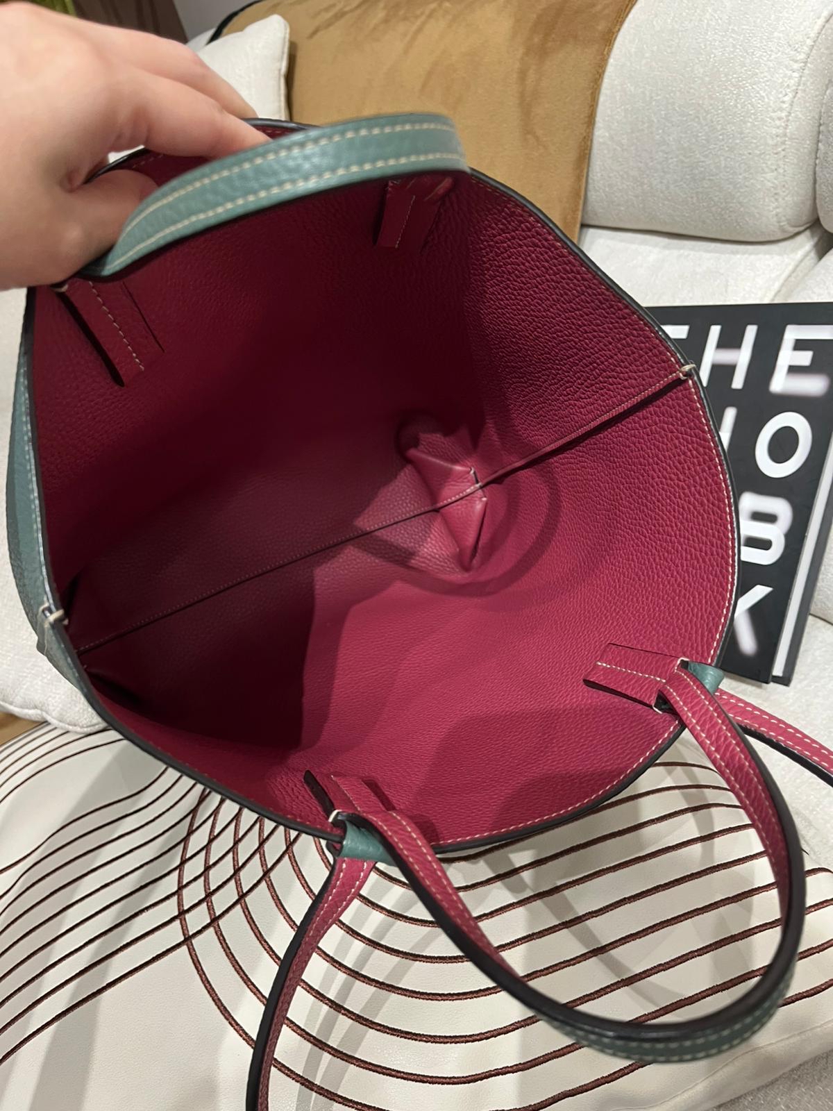 Moynat tote bag reversible calfskin  ,100%Authentic,98%new✅Dust bag