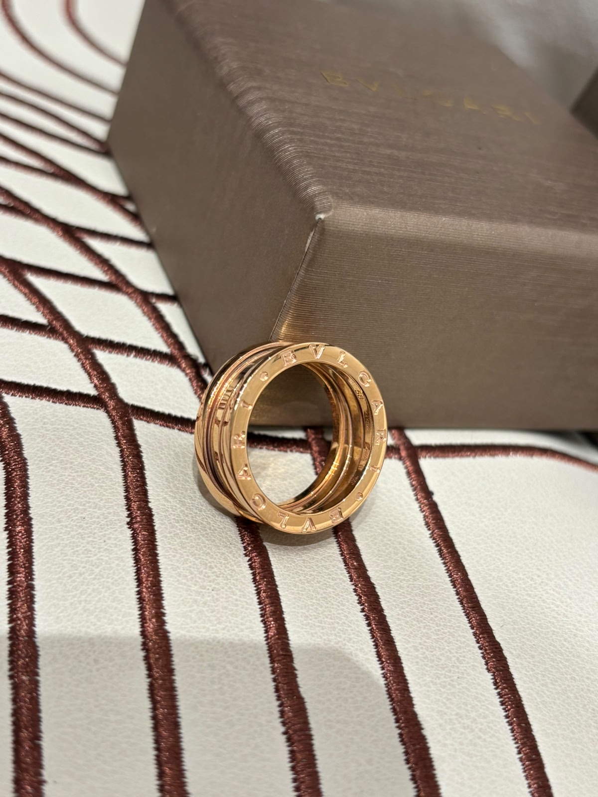 Bvlgari B Zero Ring Pink Gold 3Bands Size: 58 100%Authentic, 98%New✅專門店收據副本✅證書✅Box