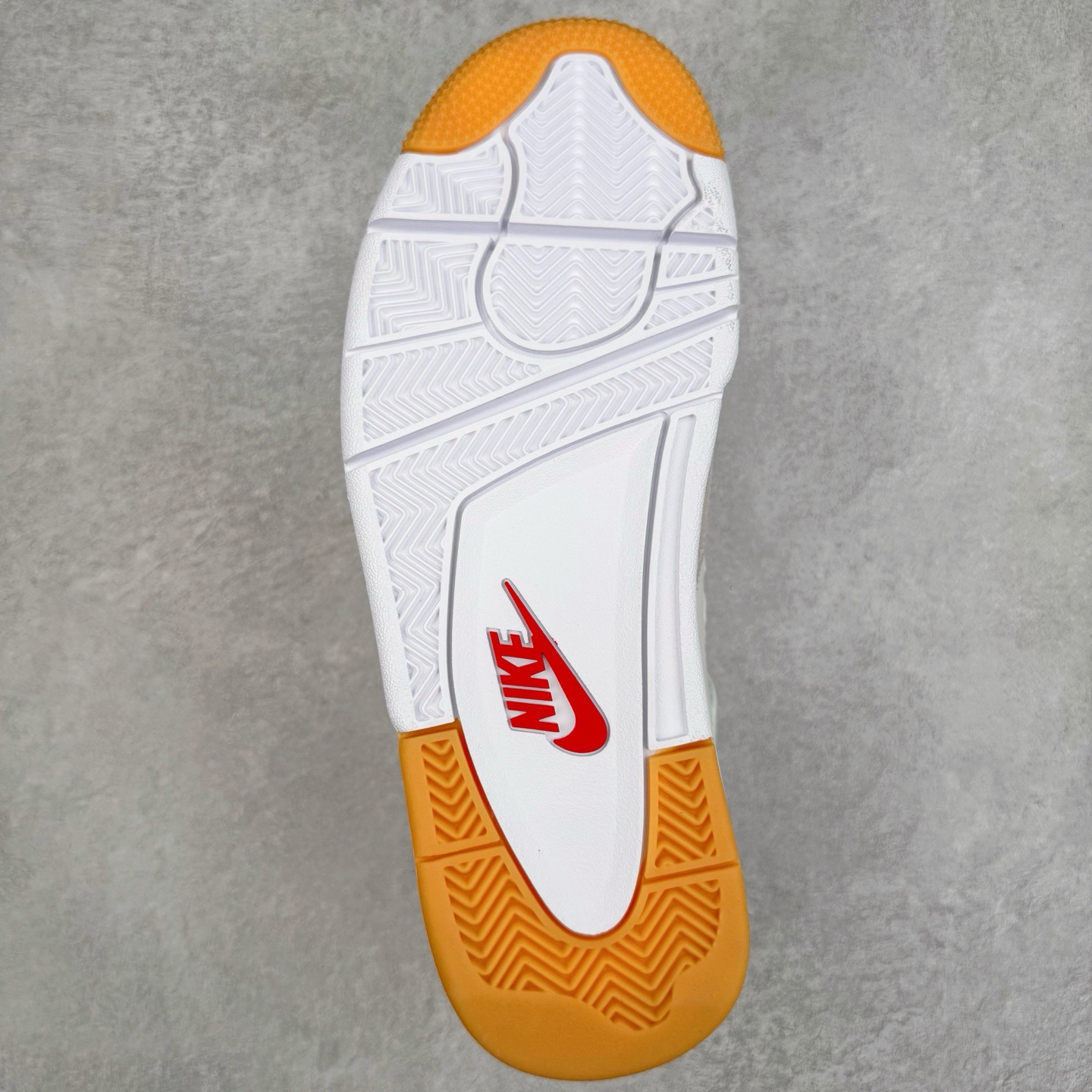 Nike SB x Air Jordan 4 Retro SP "Varsity Red" DR5415-106 