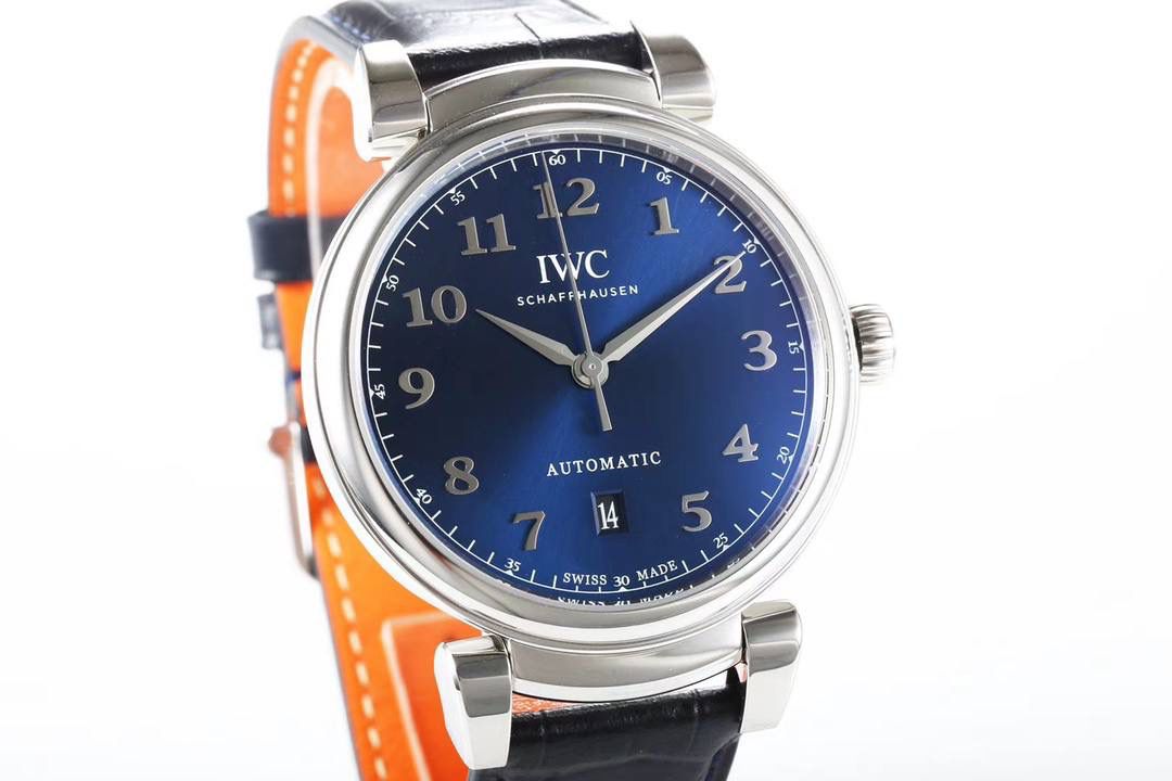 IWC 万国表达文西系列蓝色表盘自动机械男士腕表 IW452307