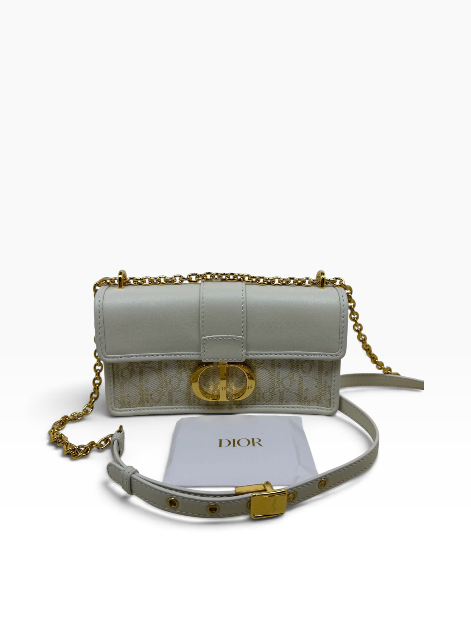 Pre owned Dior 30 Montaigne East-West K08171