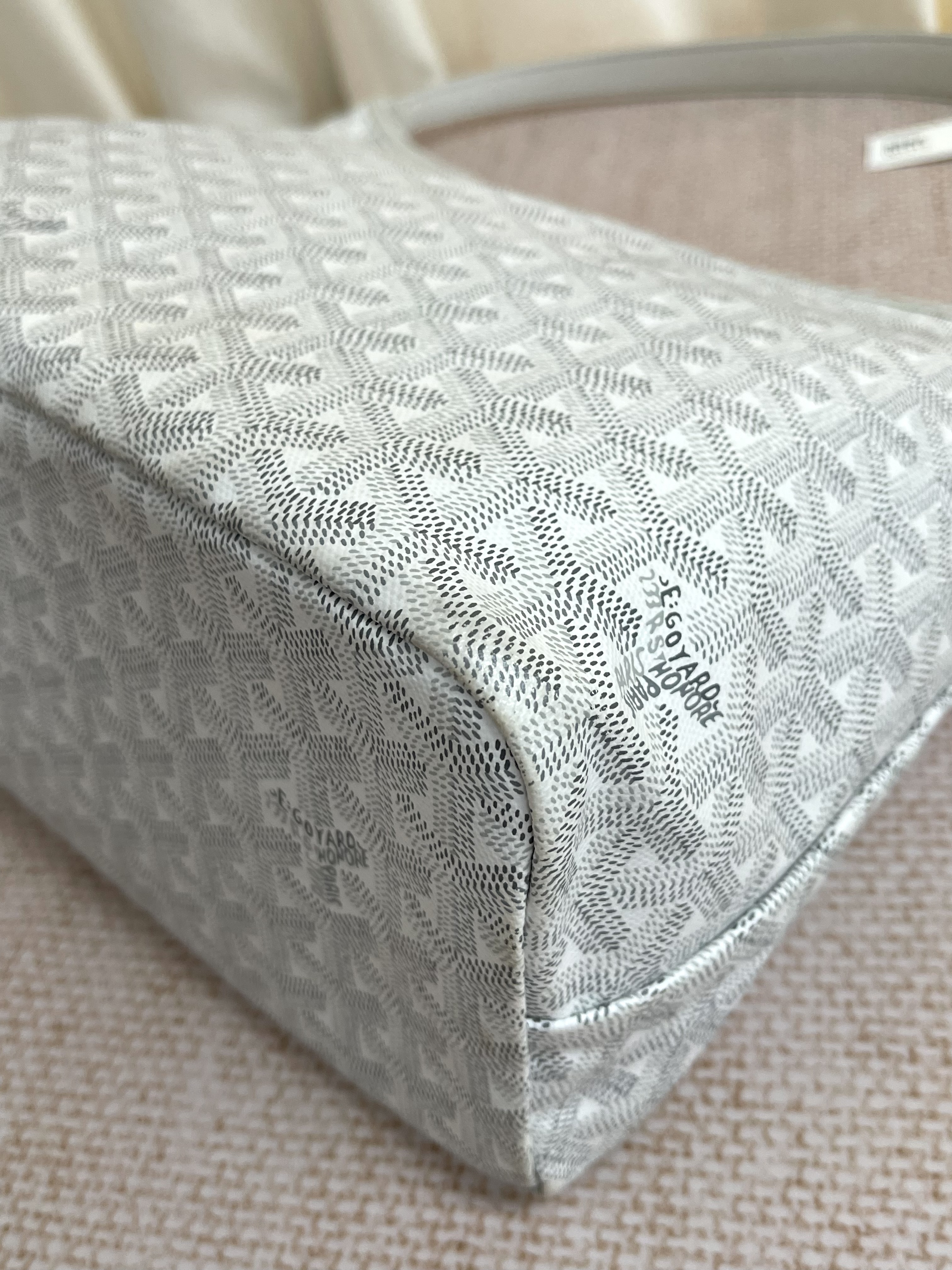 Pre-owned Goyard Hobo Bag / Product Code: 26021603