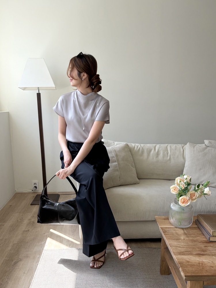 Claudette Silky Pleated Top (Silver Grey)