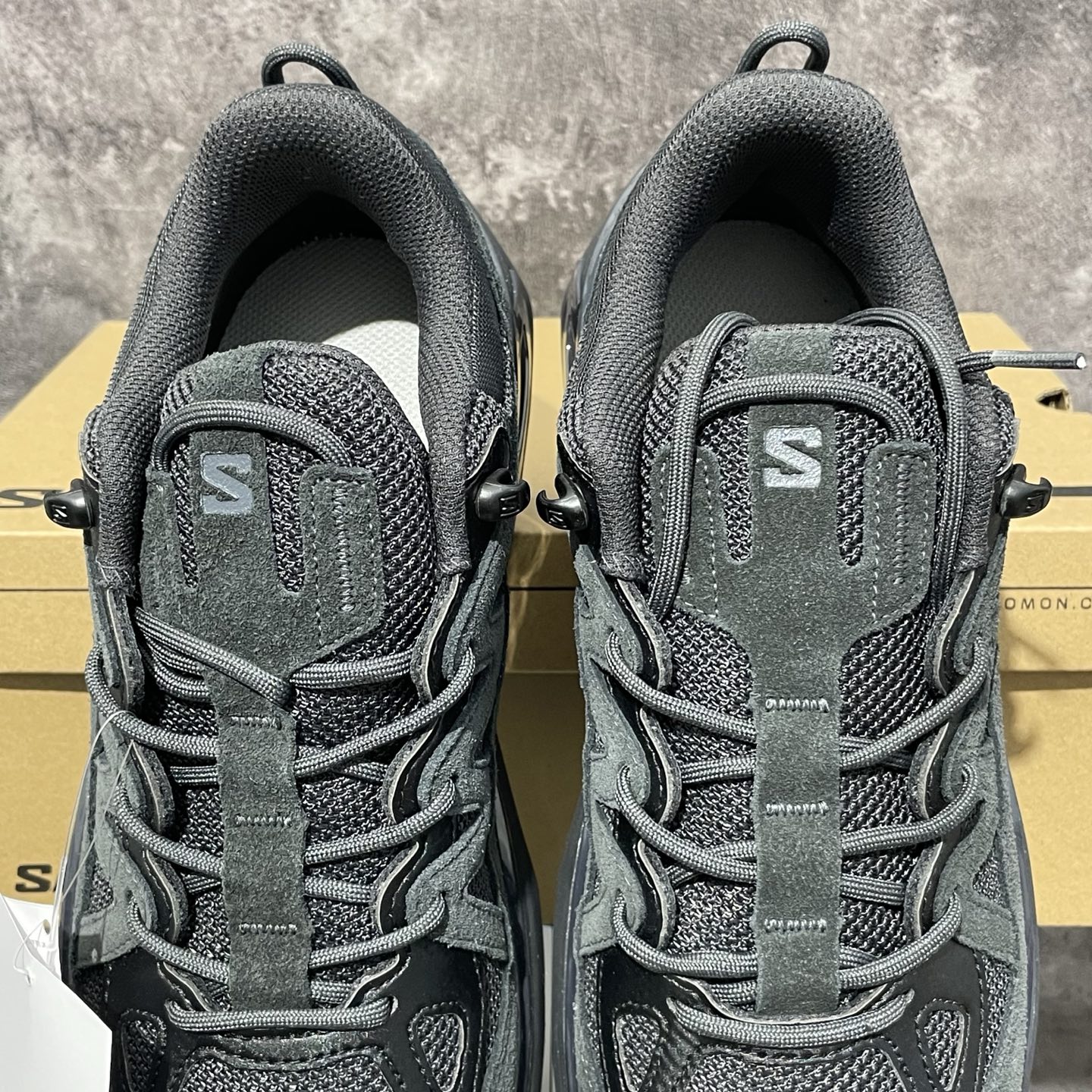 Salomon Odyssey Elmt Low 