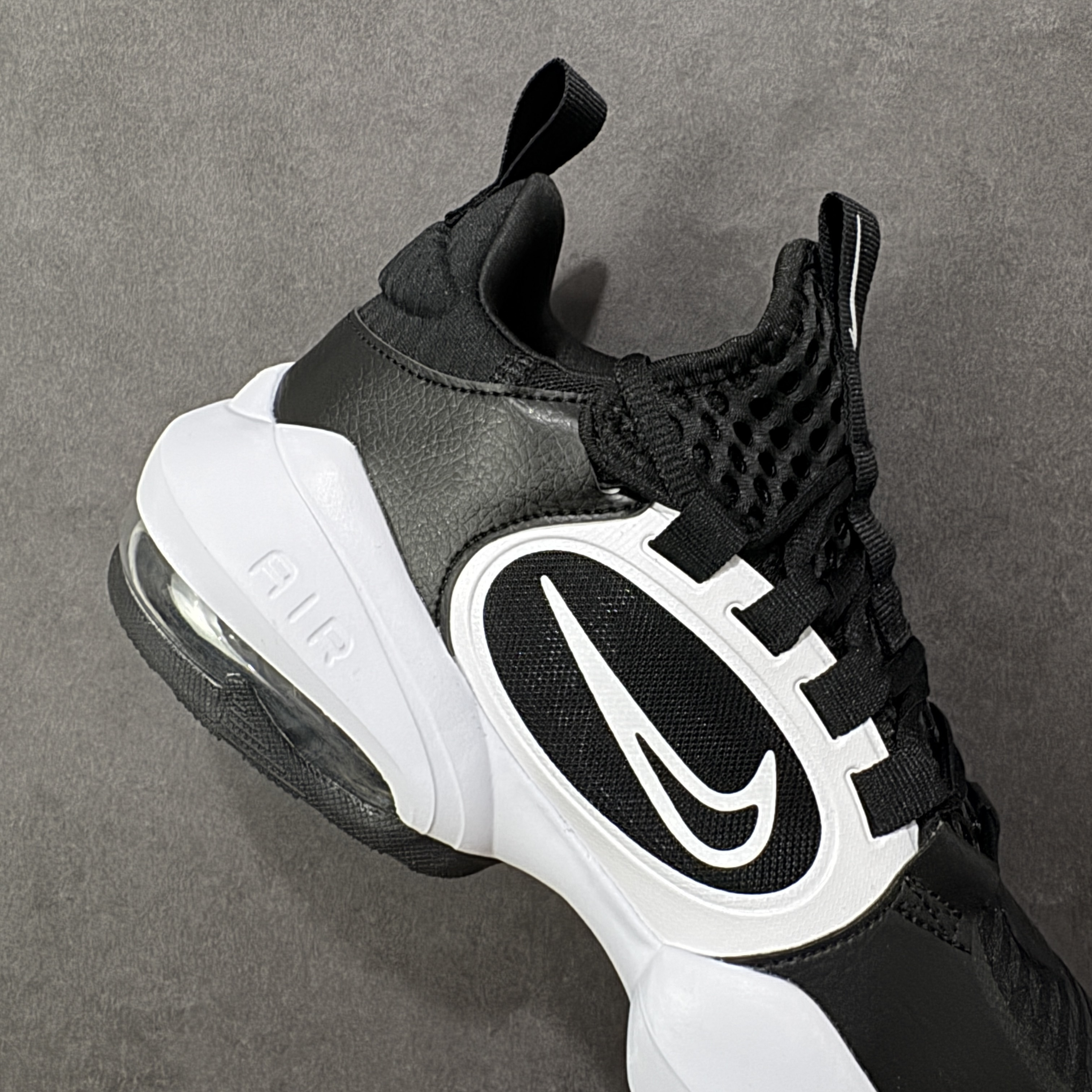 Nike Air Max Alpha Savage 2 CK9408-008