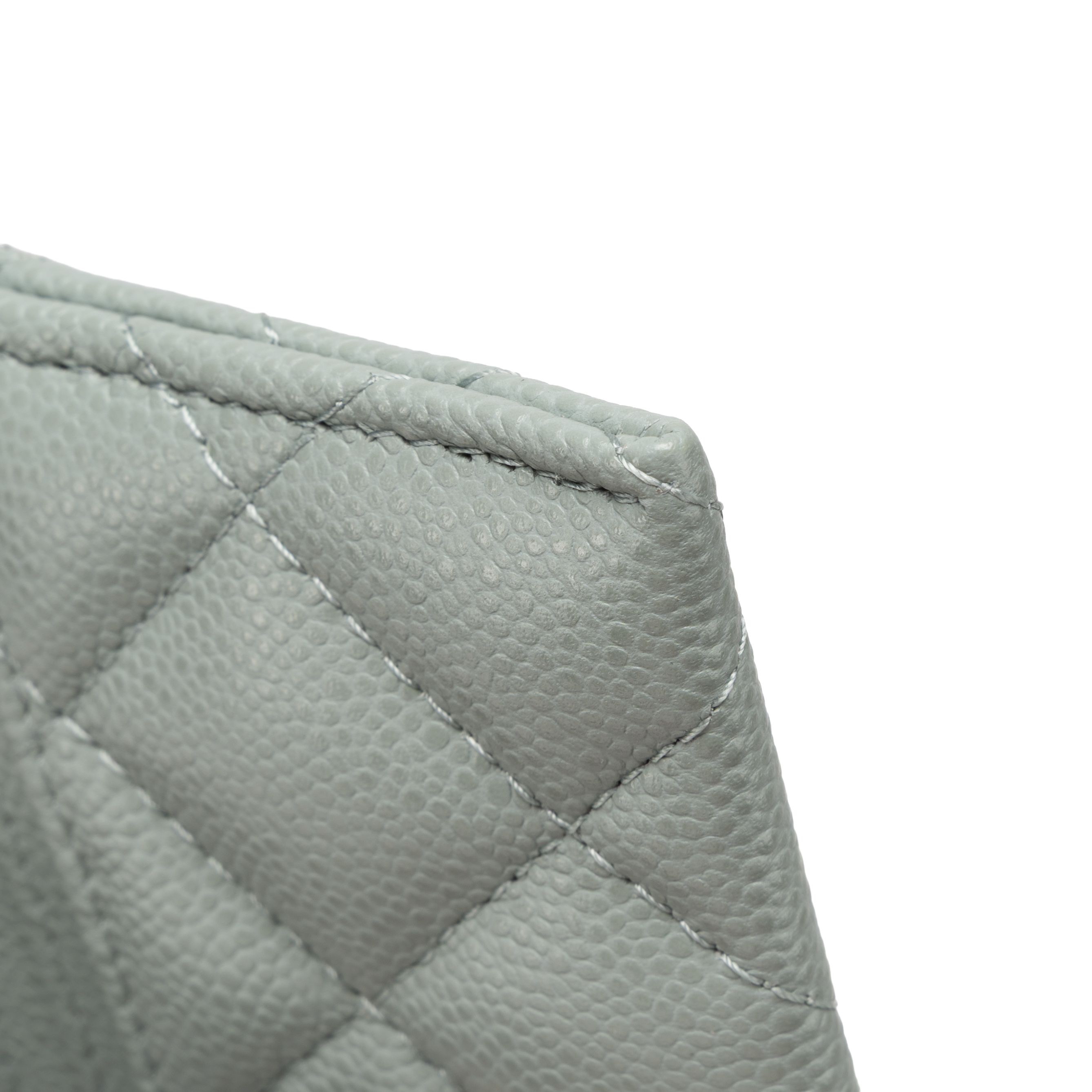 【預訂貨品】 全新⭐️ 芯片款 CHANEL小牛皮卡包