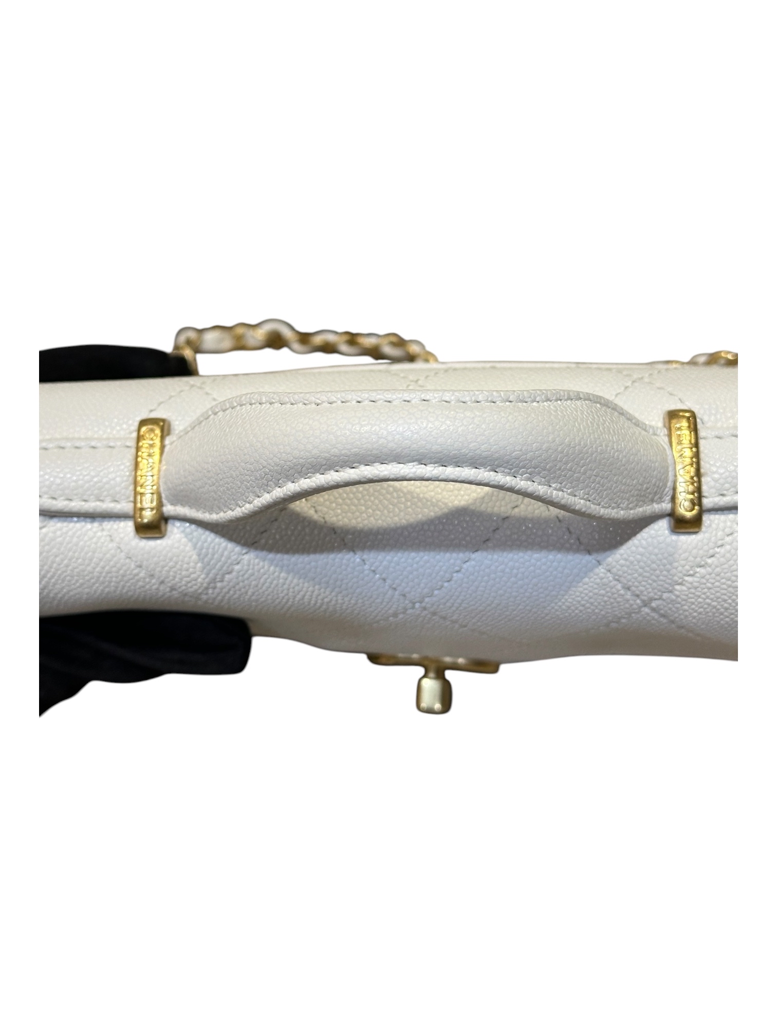 Pre-Owned CHANEL Top Handle Bag 