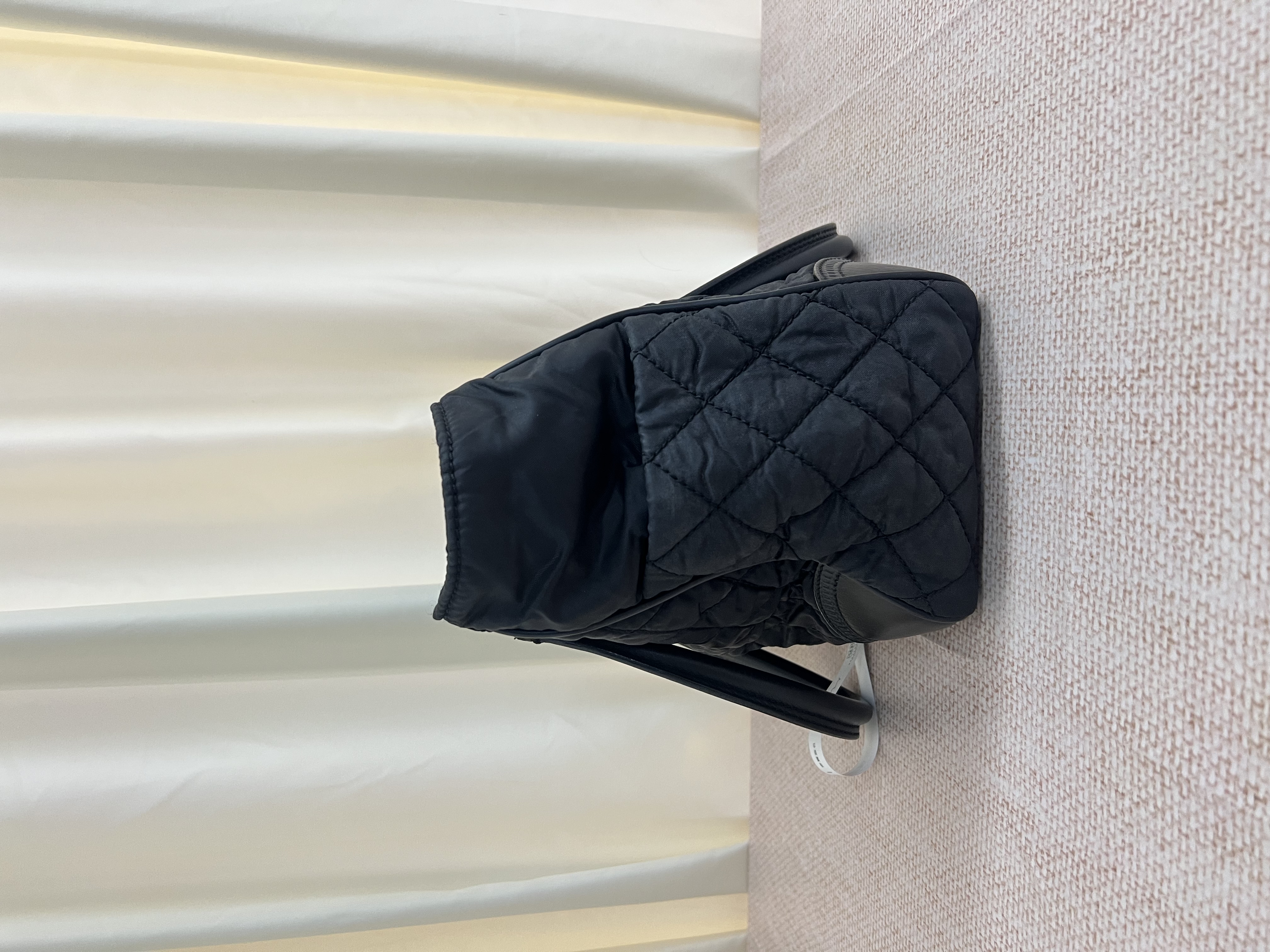 Pre-owned Chanel Paris-New York Line / Product Code: 26040207