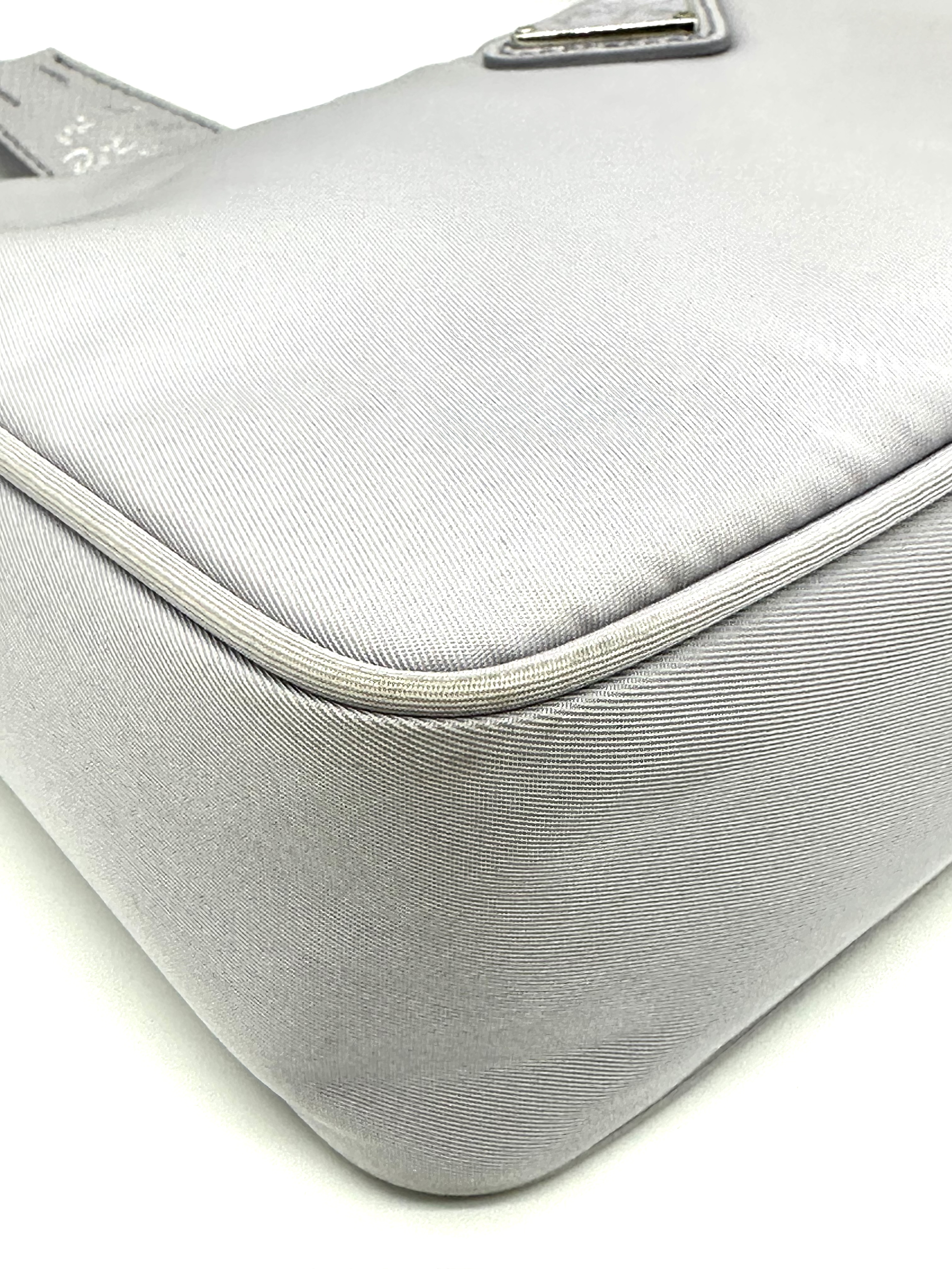 Pre-owned Prada Prada Re-Edition 2000 Re-Nylon bag / Product Code: 26040103