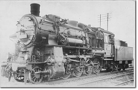 Fleischmann N scale (1:160) German Federal Railway (DB) class BR 56 2659 2-8-0 steam locomotive with tender