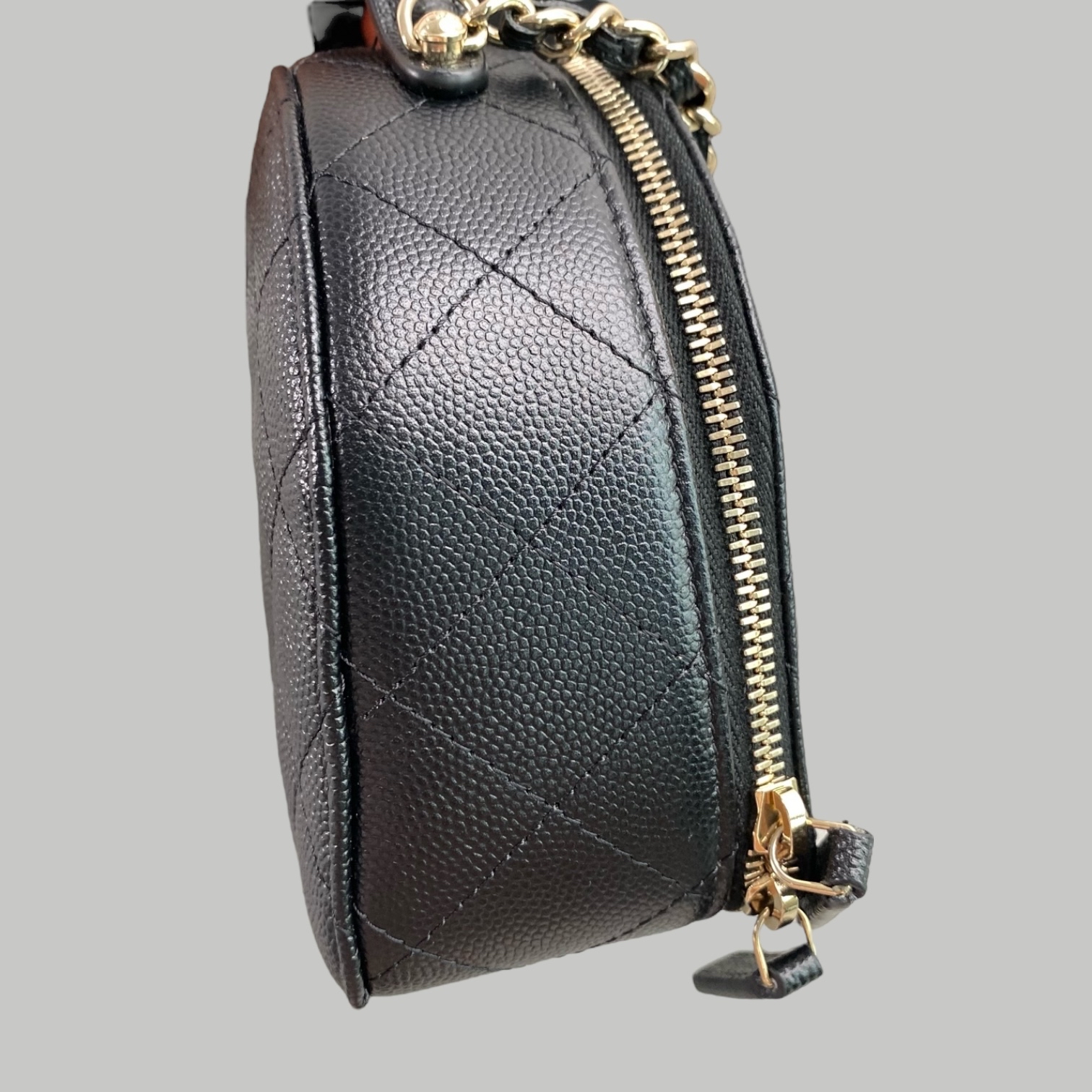 Chanel 25C Caviar Chain bag 牛皮保齡袋