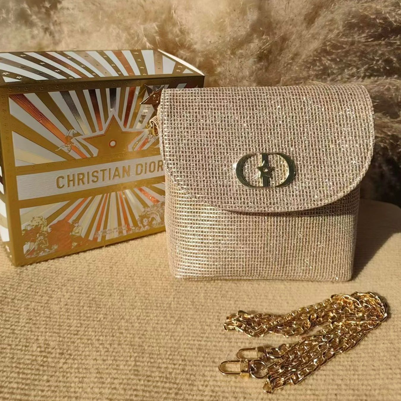 即將下架 清貨價🌈A94 - DIOR 2026 新年贈禮化妝包 (會員贈禮款)