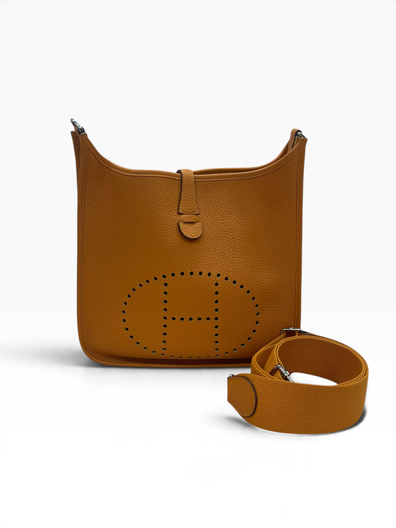 Pre-Owned HERMES Evelyne Bag / Stamp C / Product Code: 101002