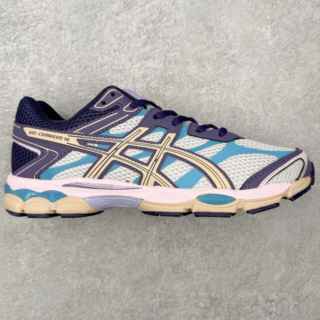 Asics Gel-Cumulus 16