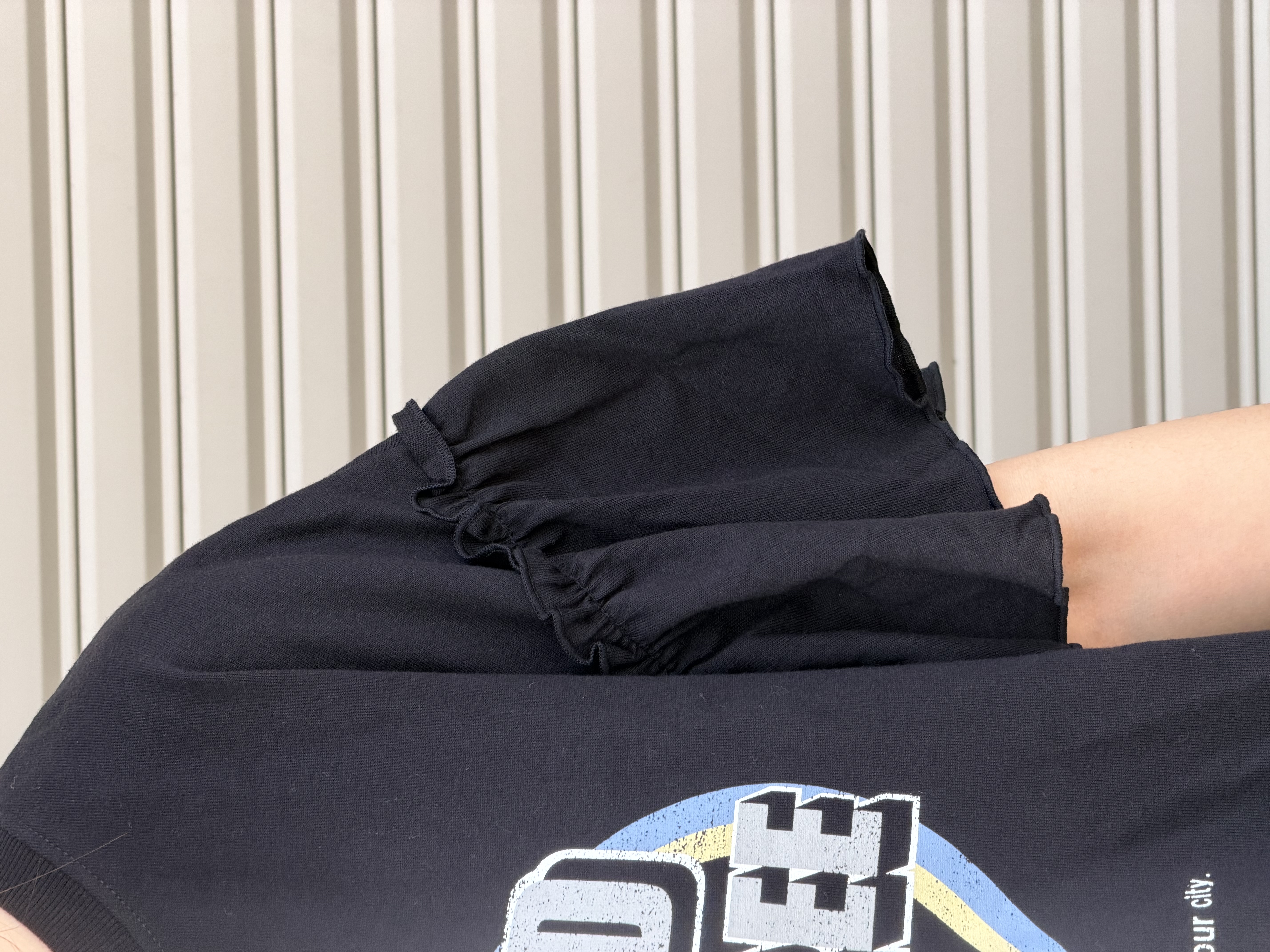 日本荷葉邊衫
