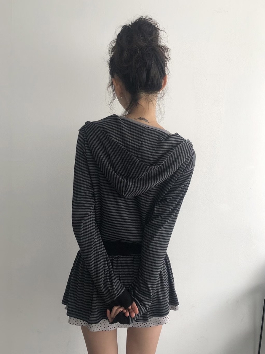 韓國薄羊毛短款間條jacket (質地好！)