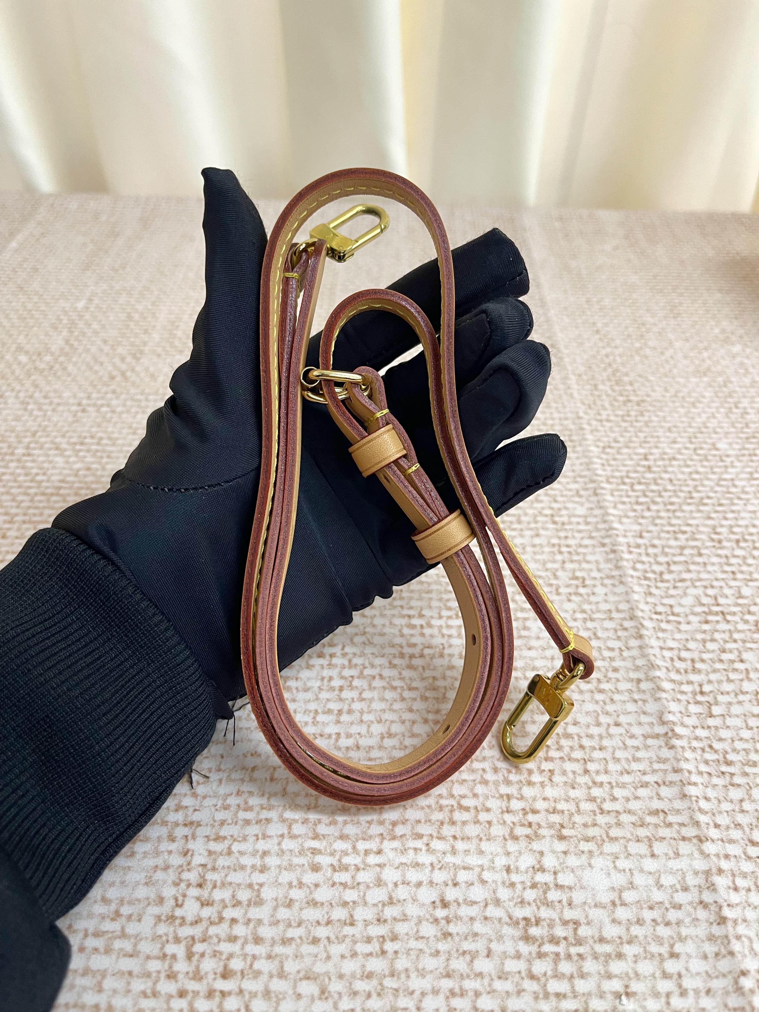 Pre-Owned Louis Vuitton Tiny Backpack / Product Code: 26021201