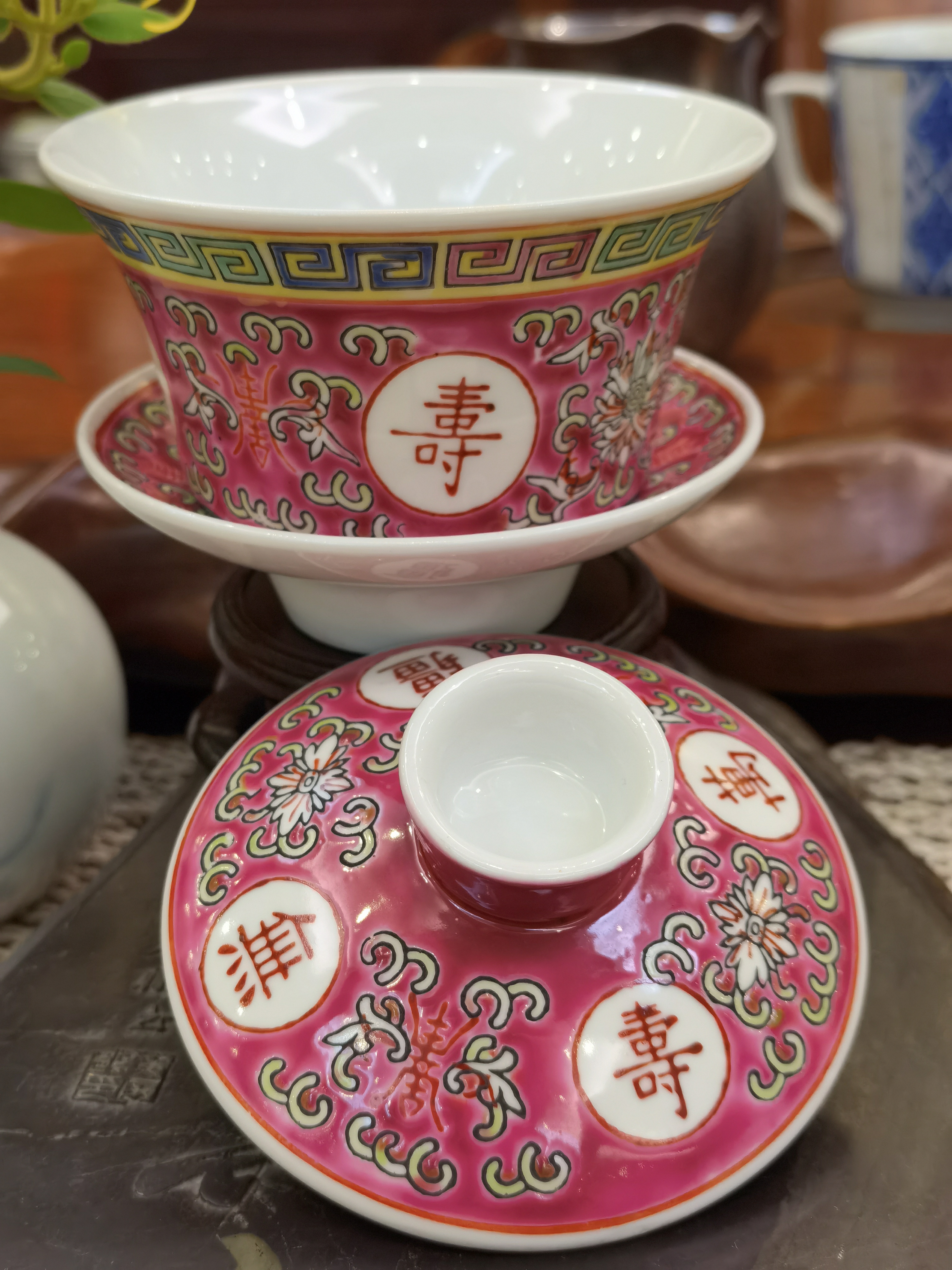 28-精美中式茶具，飾有長壽圖案~老瓷<有需要請聯絡我們 852-6329 6186>