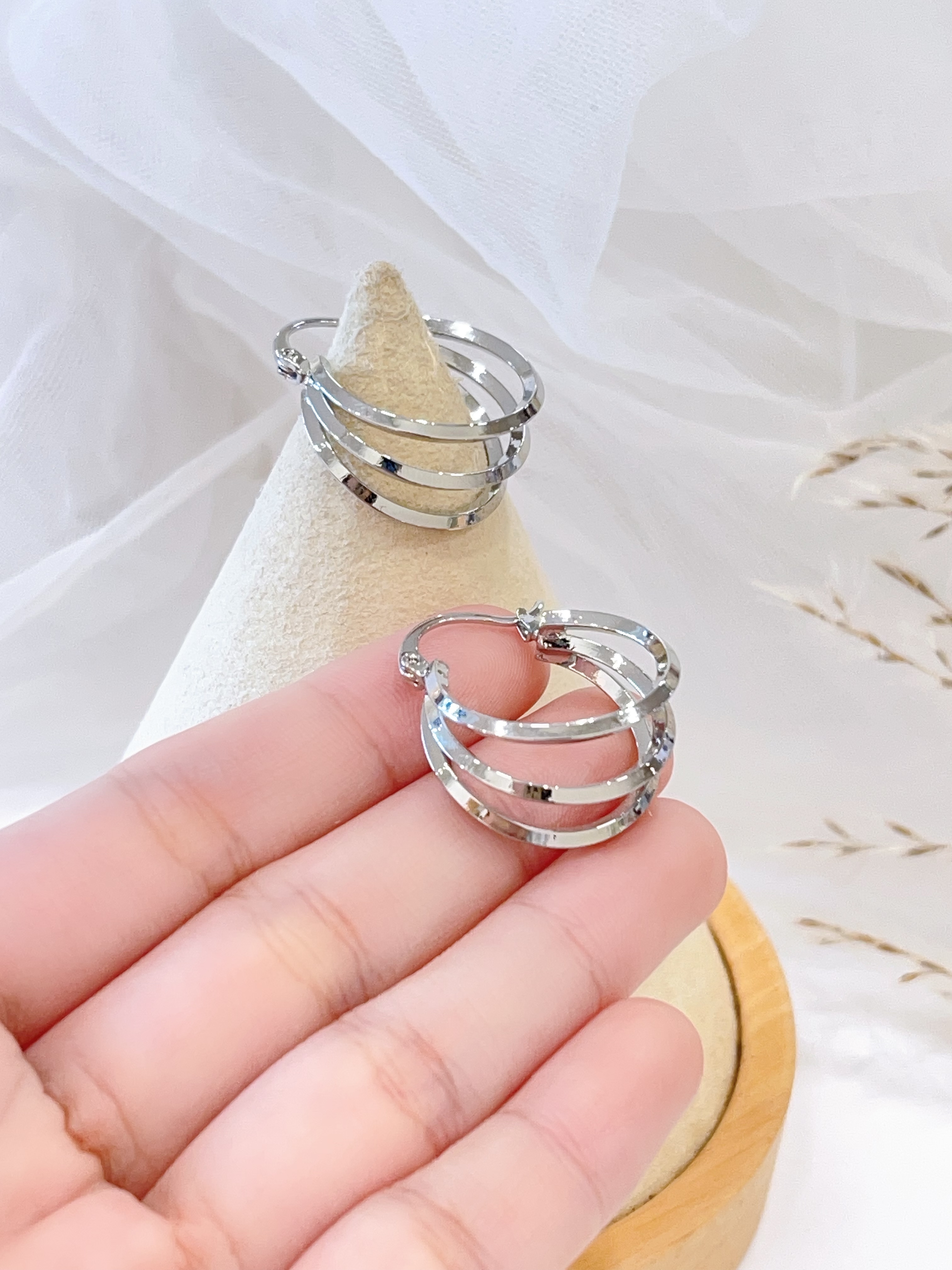 银色气质多层C形耳环