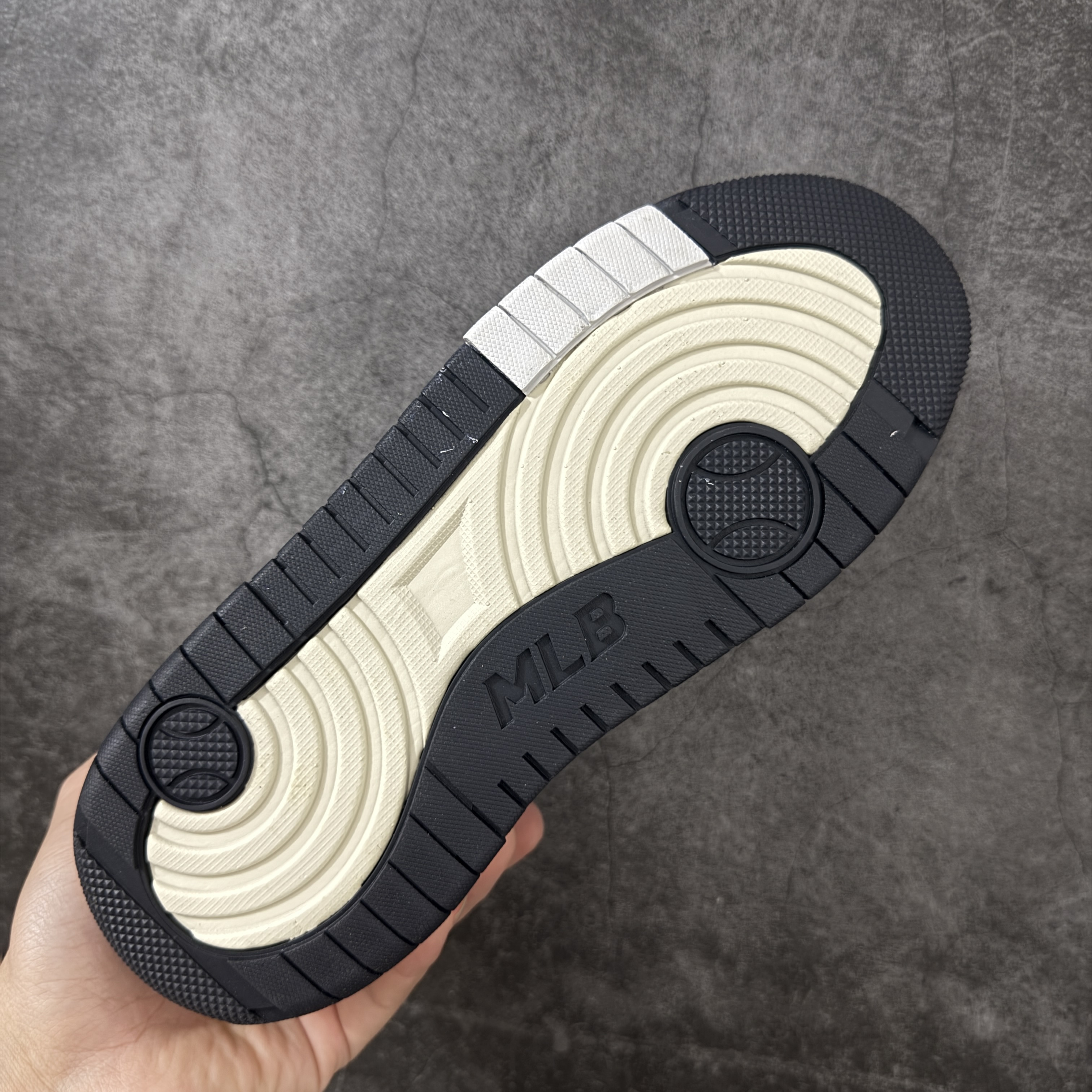 MLB Chunky Liner Basic