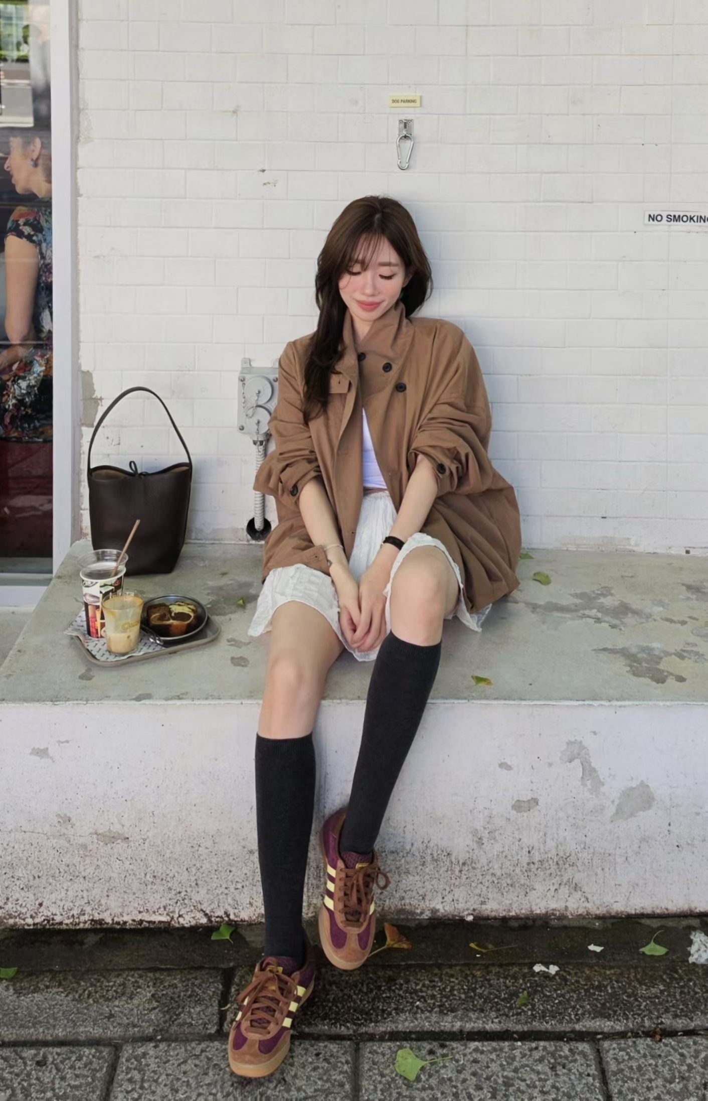 Oversized cropped trench coat