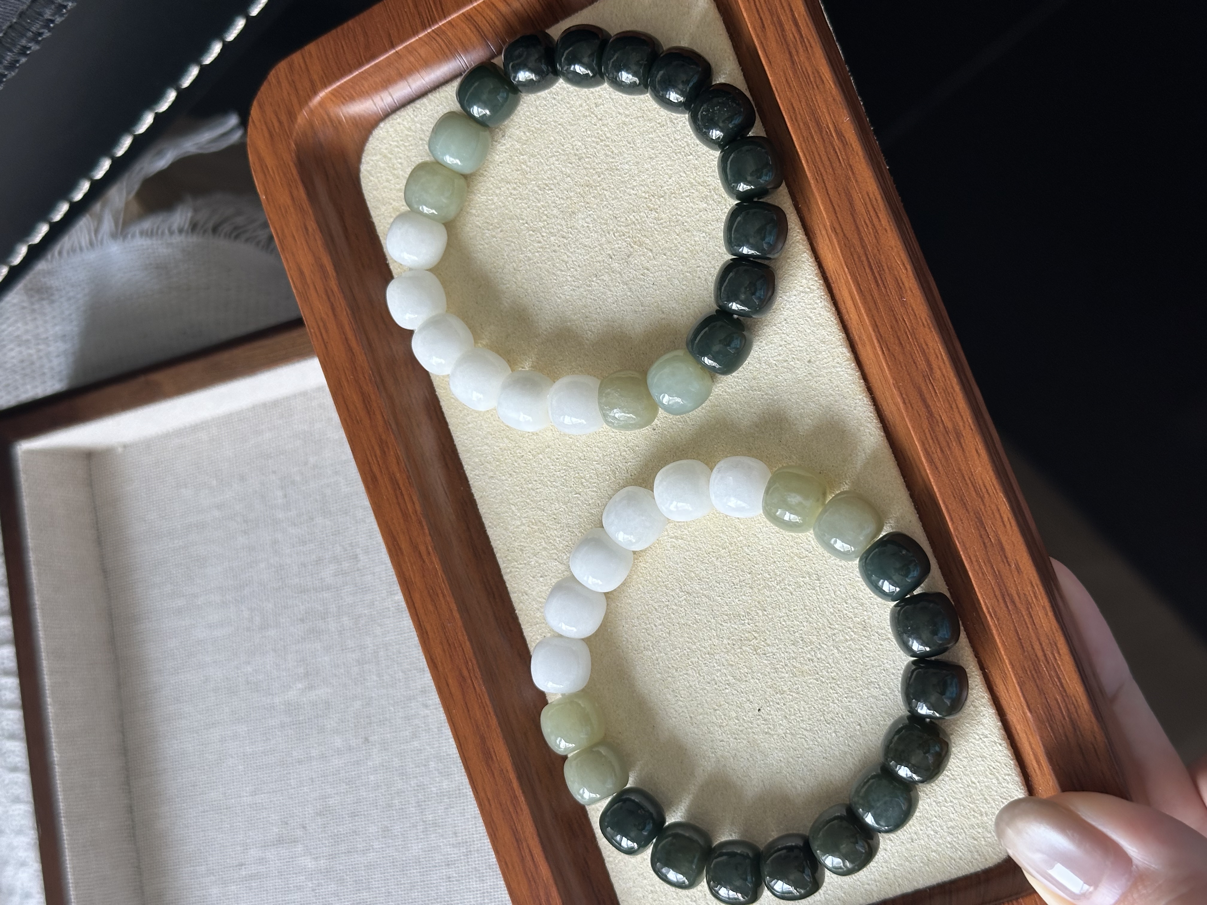 渐变和田玉 老型珠 ｜ Hetian Jade 10mm