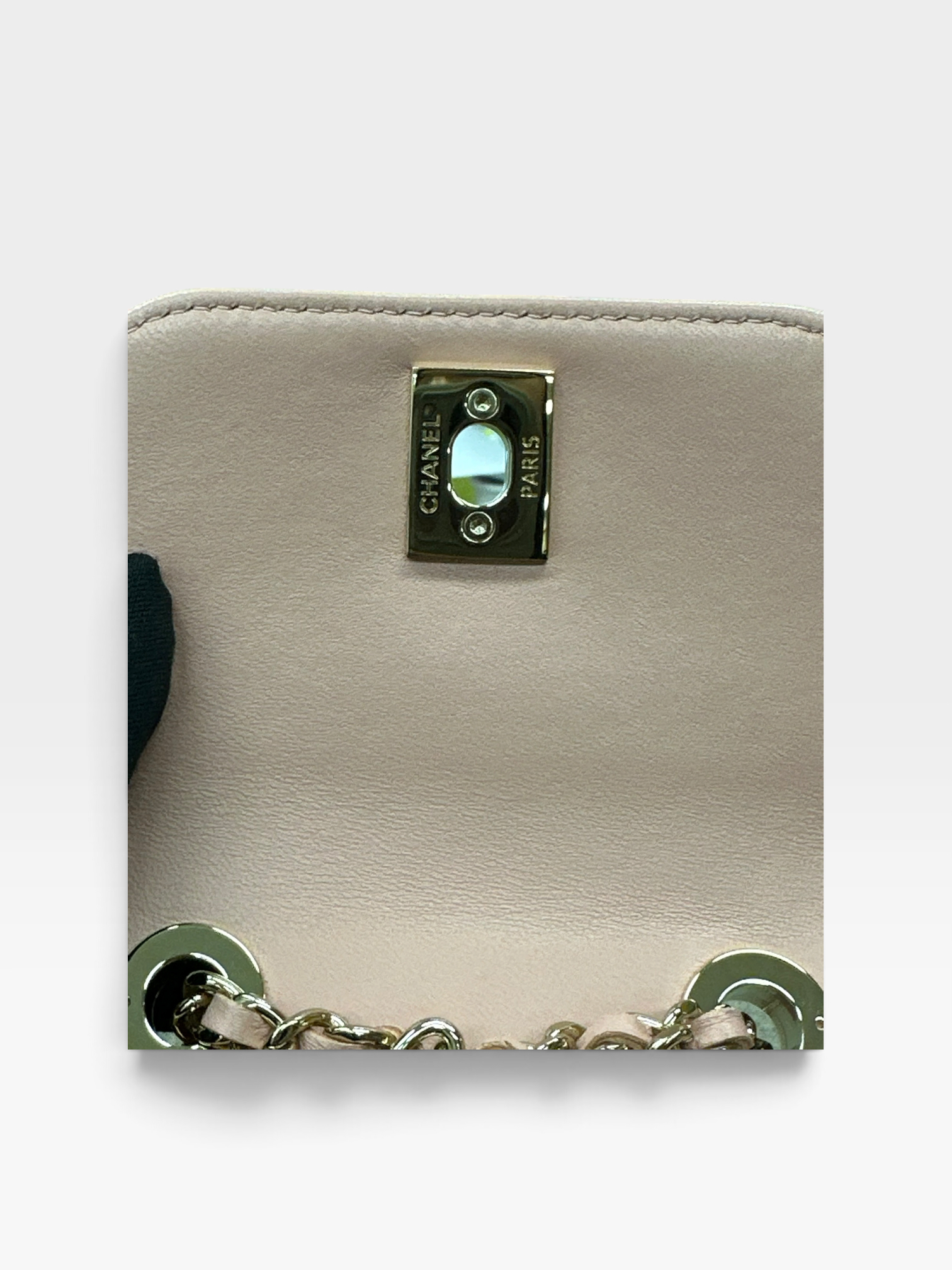 Pre-owned CHANEL Trendy CC Mini Bag / Product Code: 083107