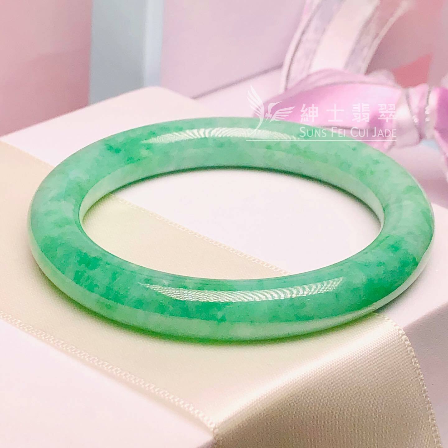 C02404 滿綠甜色圓鐲50.6mm