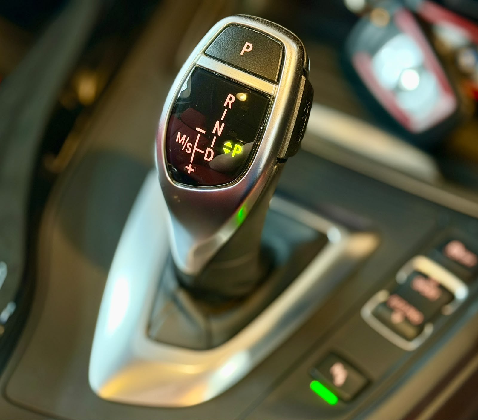 B.M.W. 328i Saloon Sport (F30) 2012