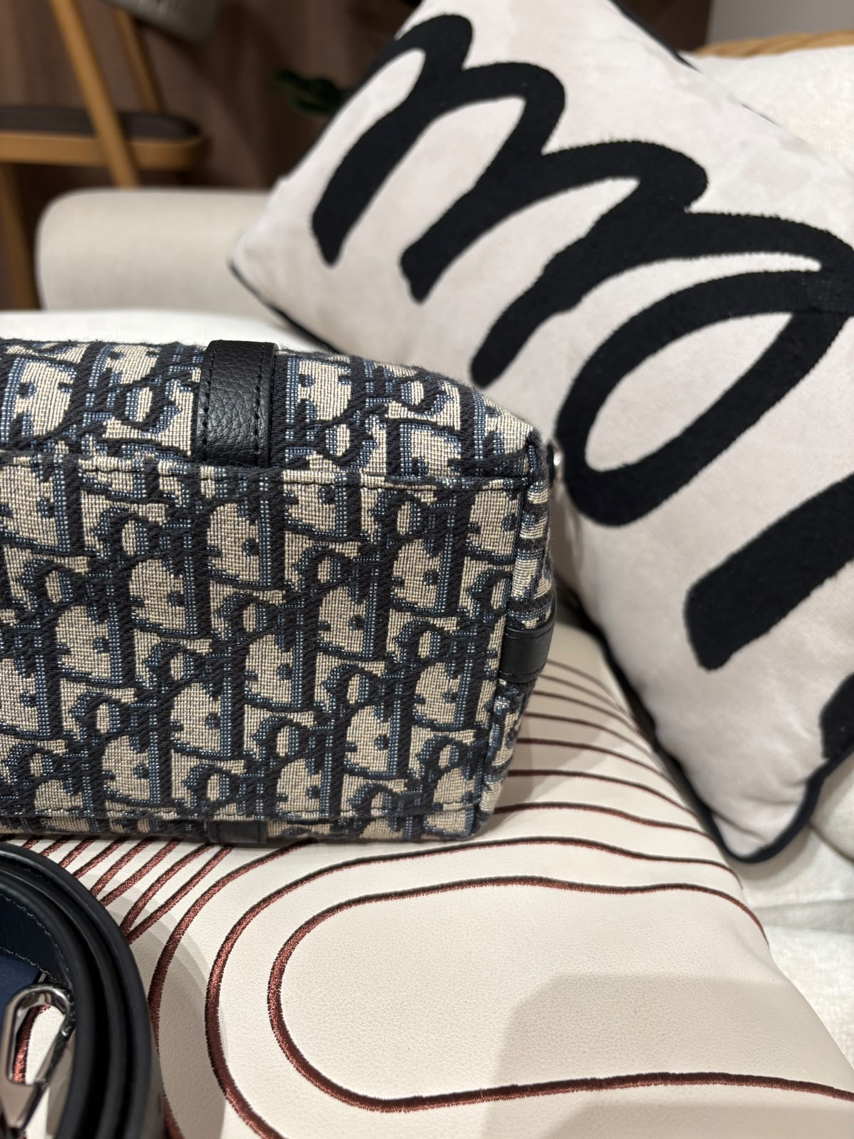 Dior Weekender 25 2 Way Bag Oblique 100%Authentic,98%new ✅ 證書✅dust bag