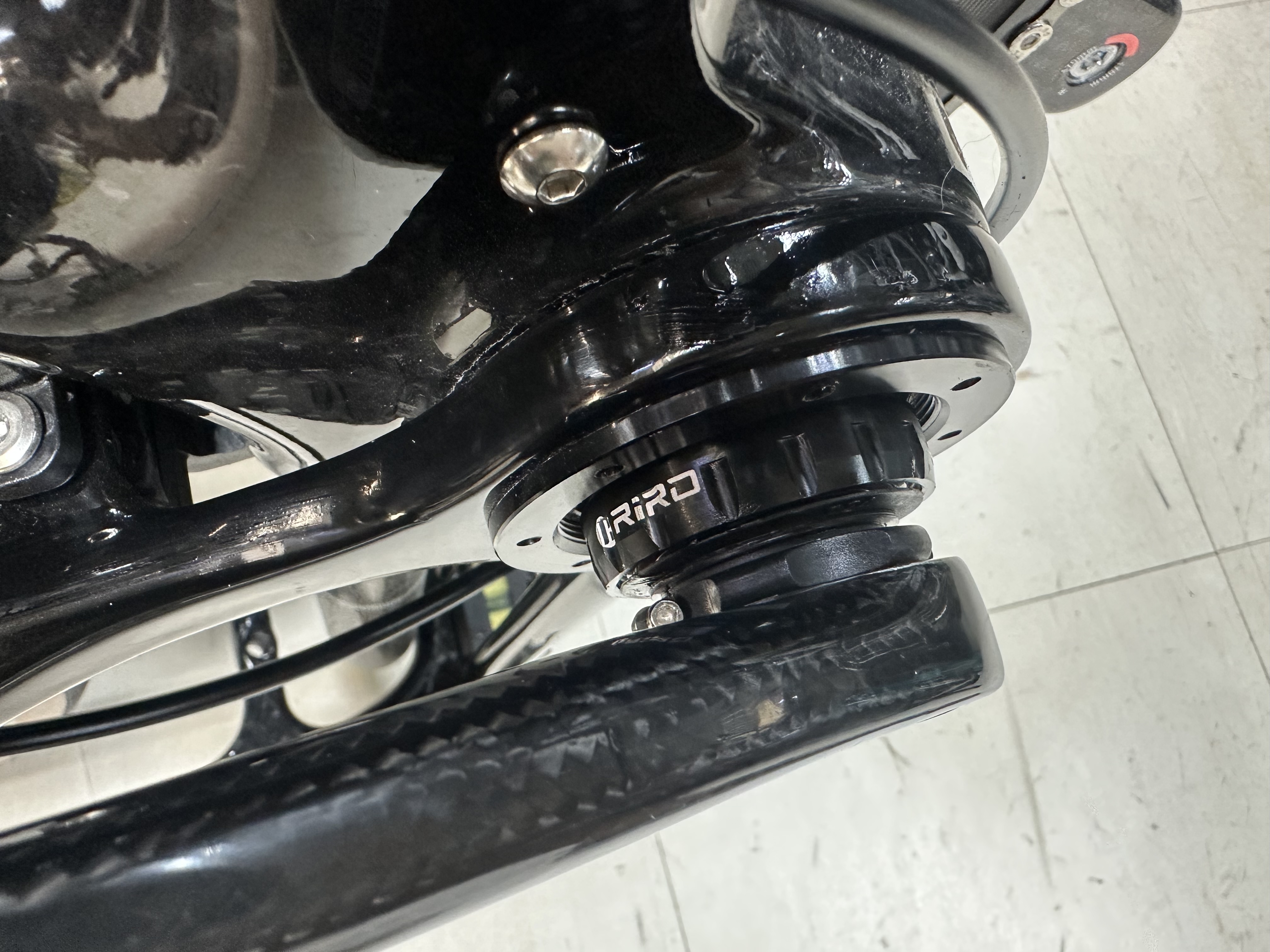 Java Neo 專用碳纖維曲柄連54 T齒片 配陶瓷BB