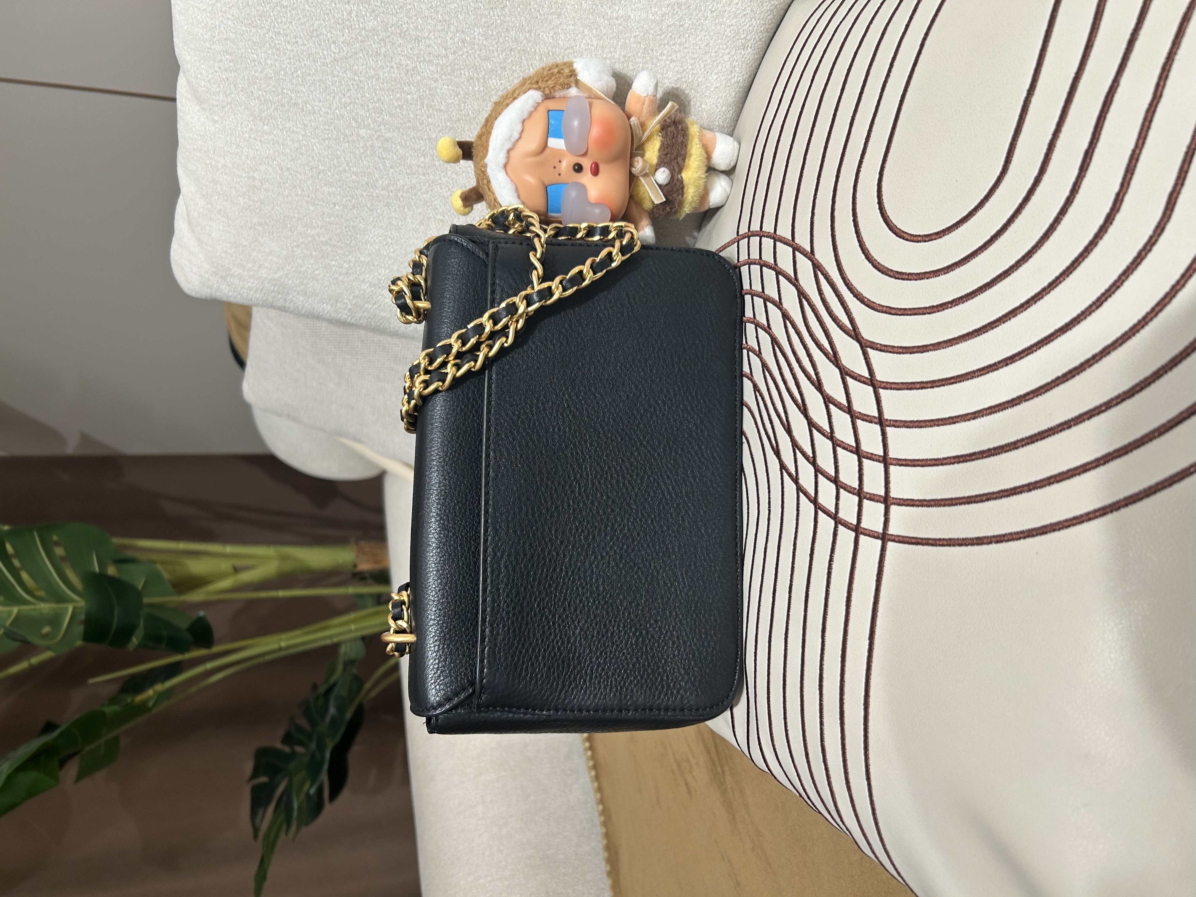 Tory bruch flap bag calfskin  100%Authentic,99%new✅dust bag 