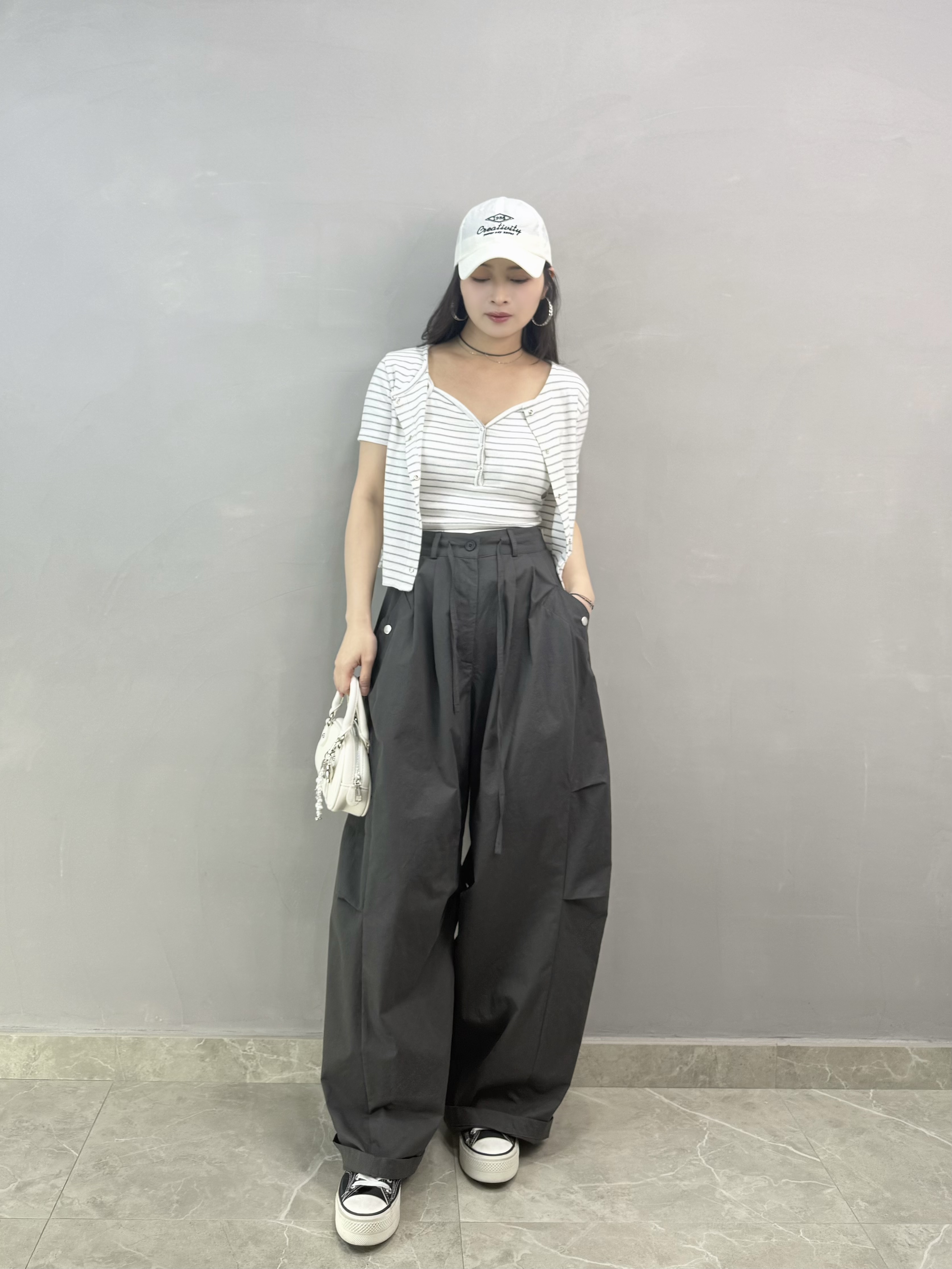 W62 鈒骨彎刀褲