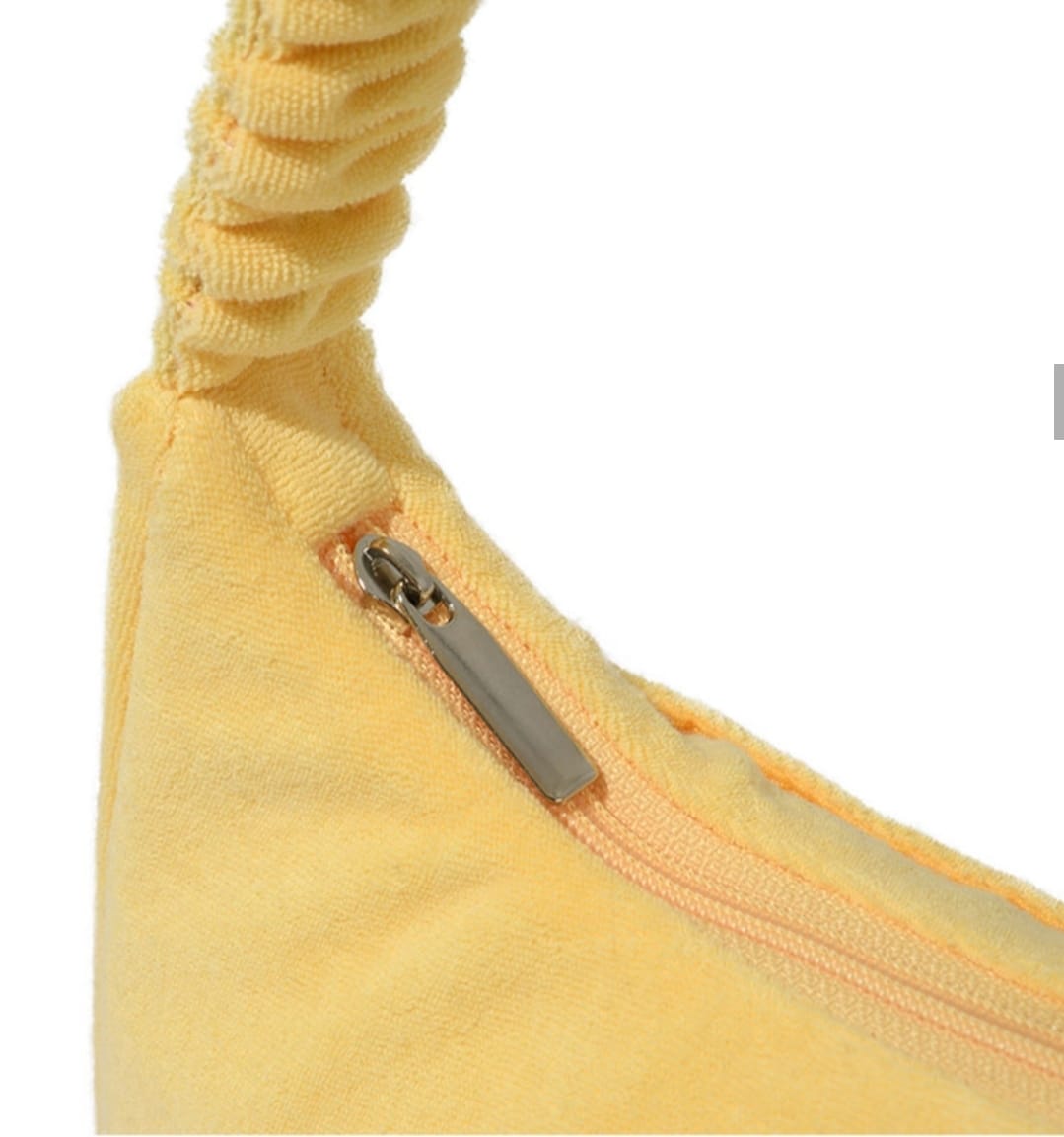 ＜限時預購＞ KIRSH 亮眼櫻桃抓皺雲朵腋下包 TW260307K04 《9/3截單，預計4月中旬到港》