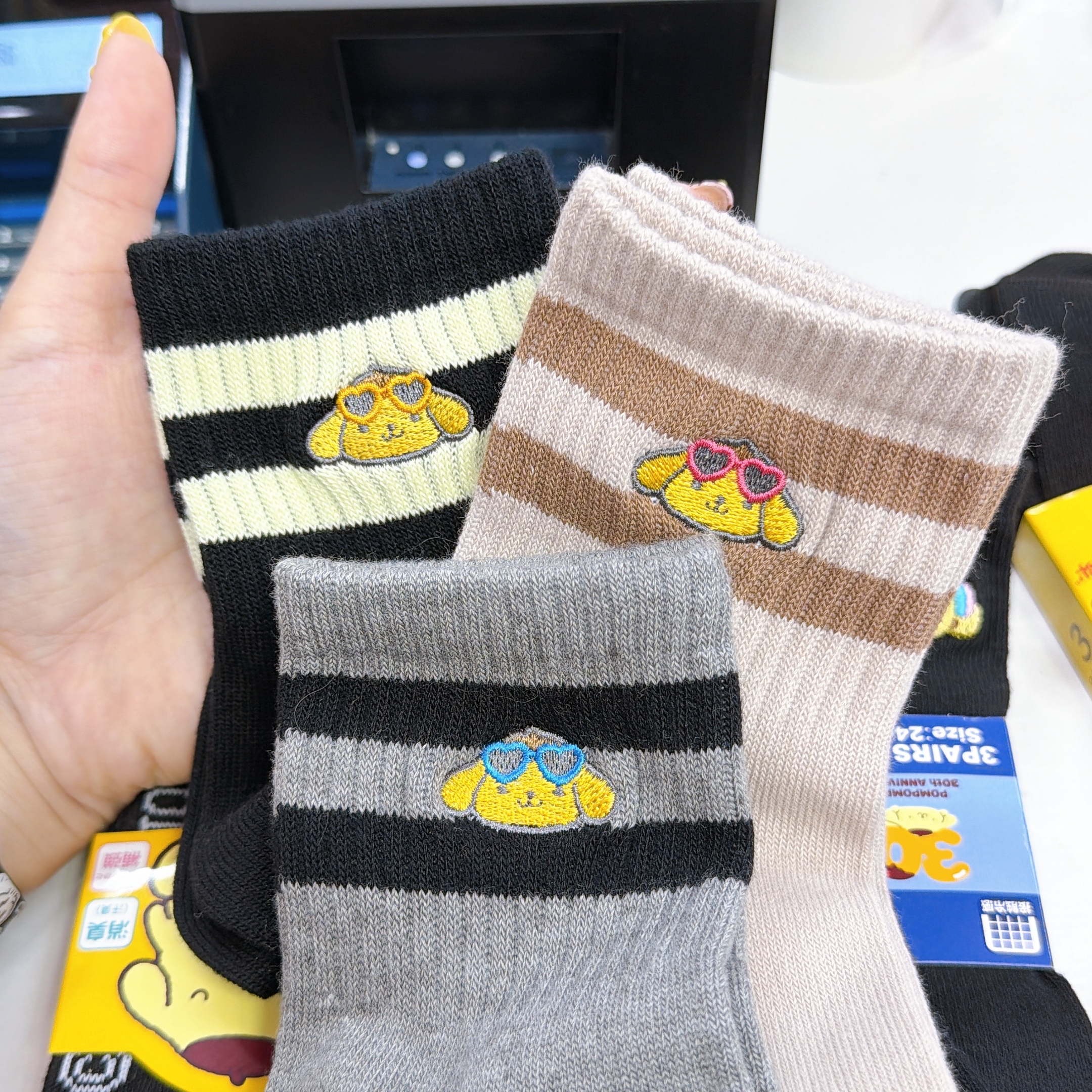 日本直送 Sanrio 布甸狗一set三對短襪