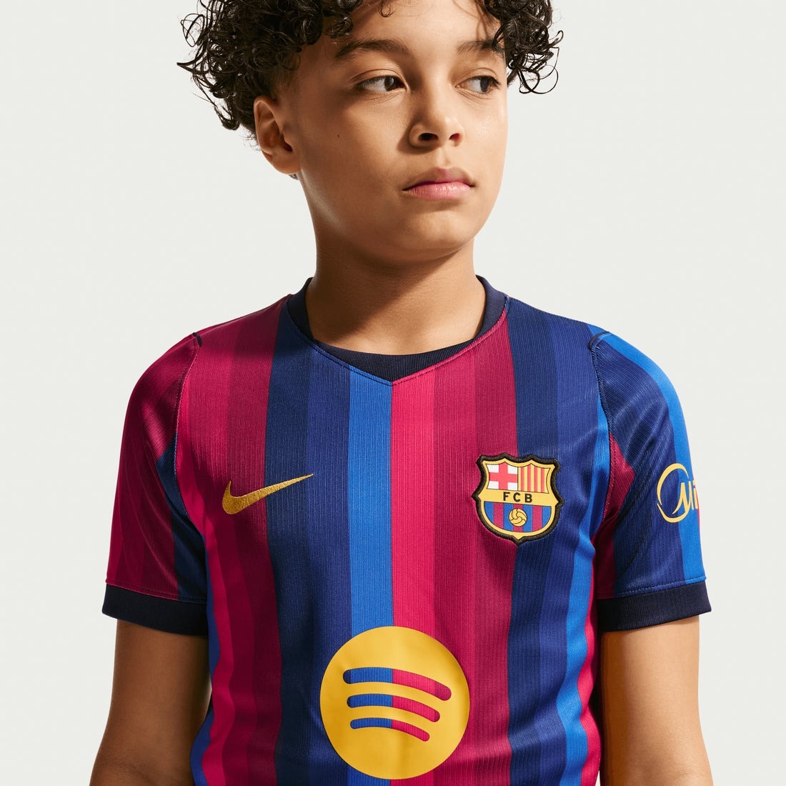 🏟️ 六色漸變 Nike Barcelona 巴塞羅拿 2026-27 主場童裝球迷版球衣 (可加印字章) II1624