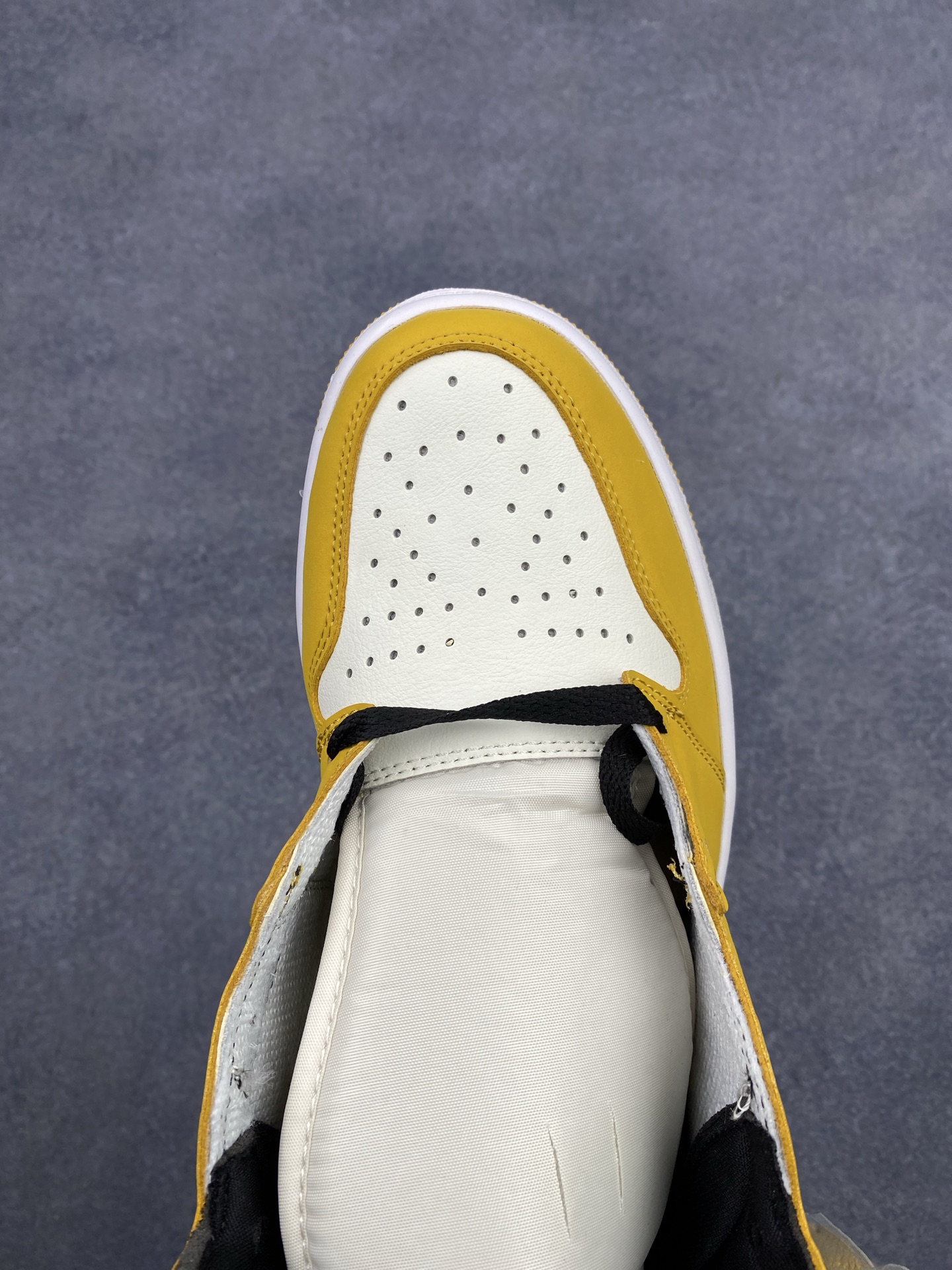 Nike Air Jordan 1 Retro High OG