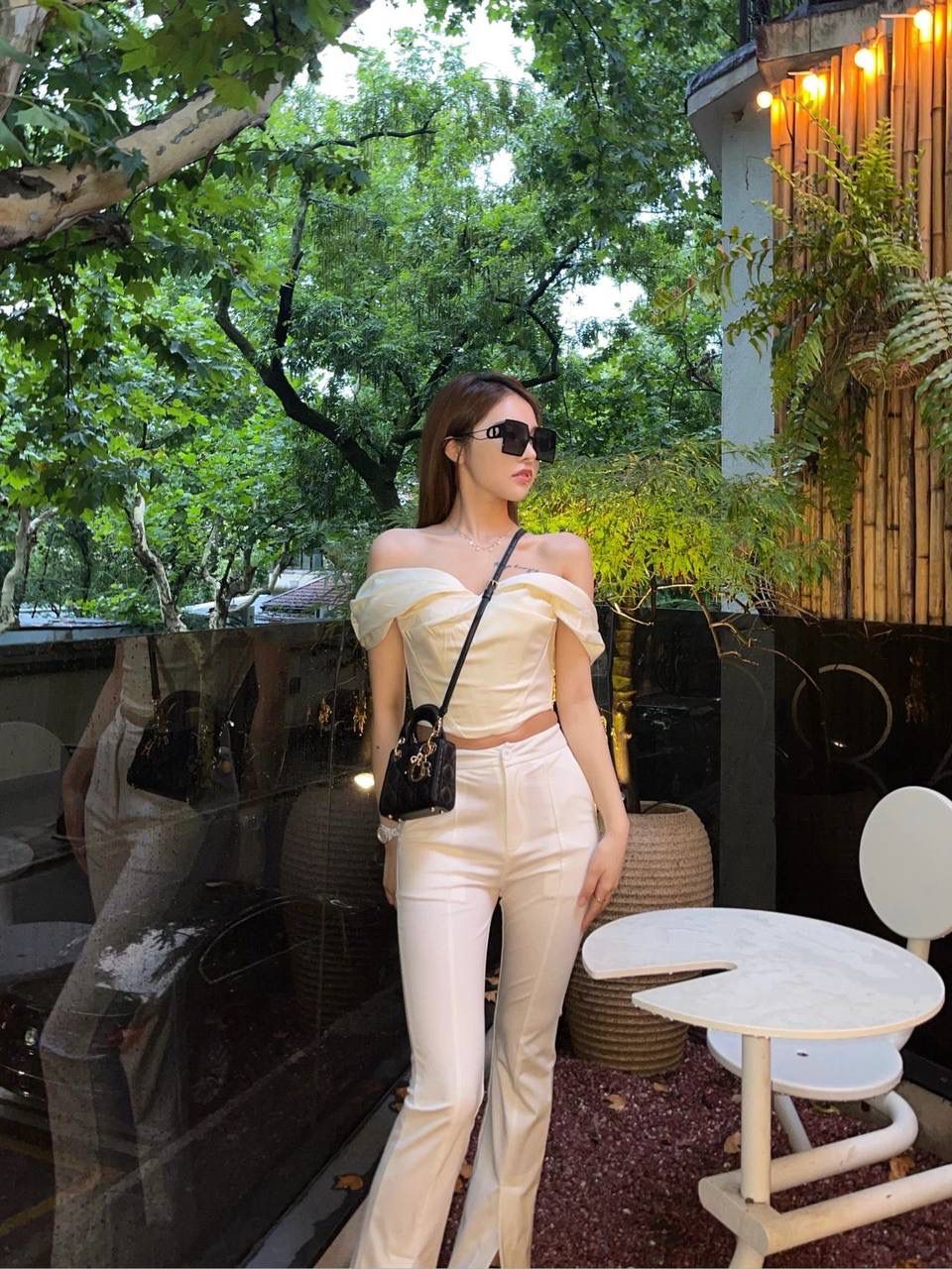 🈶羊皮小鸡黄 𝗗𝗜𝗢𝗥 𝗺𝗶𝗰𝗿𝗼 𝗹𝗮𝗱𝘆 𝗯𝗮𝗴 火爆全网的最新超mini系列 天阿噜！小小只，简直太太太太可爱了！ 精致到巴掌大小，无敌治愈我这颗少女的心啊！！ size：12×10×5cm