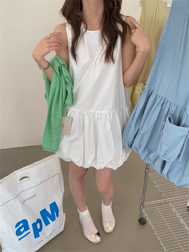 Agnes Puffy Dress free small crossbody bag 韩系减龄甜美背心花苞连衣裙配送🎁同色包包 ( 3 colours )