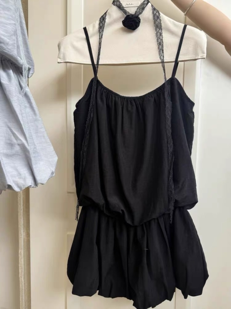 DR335收腰花苞短裙