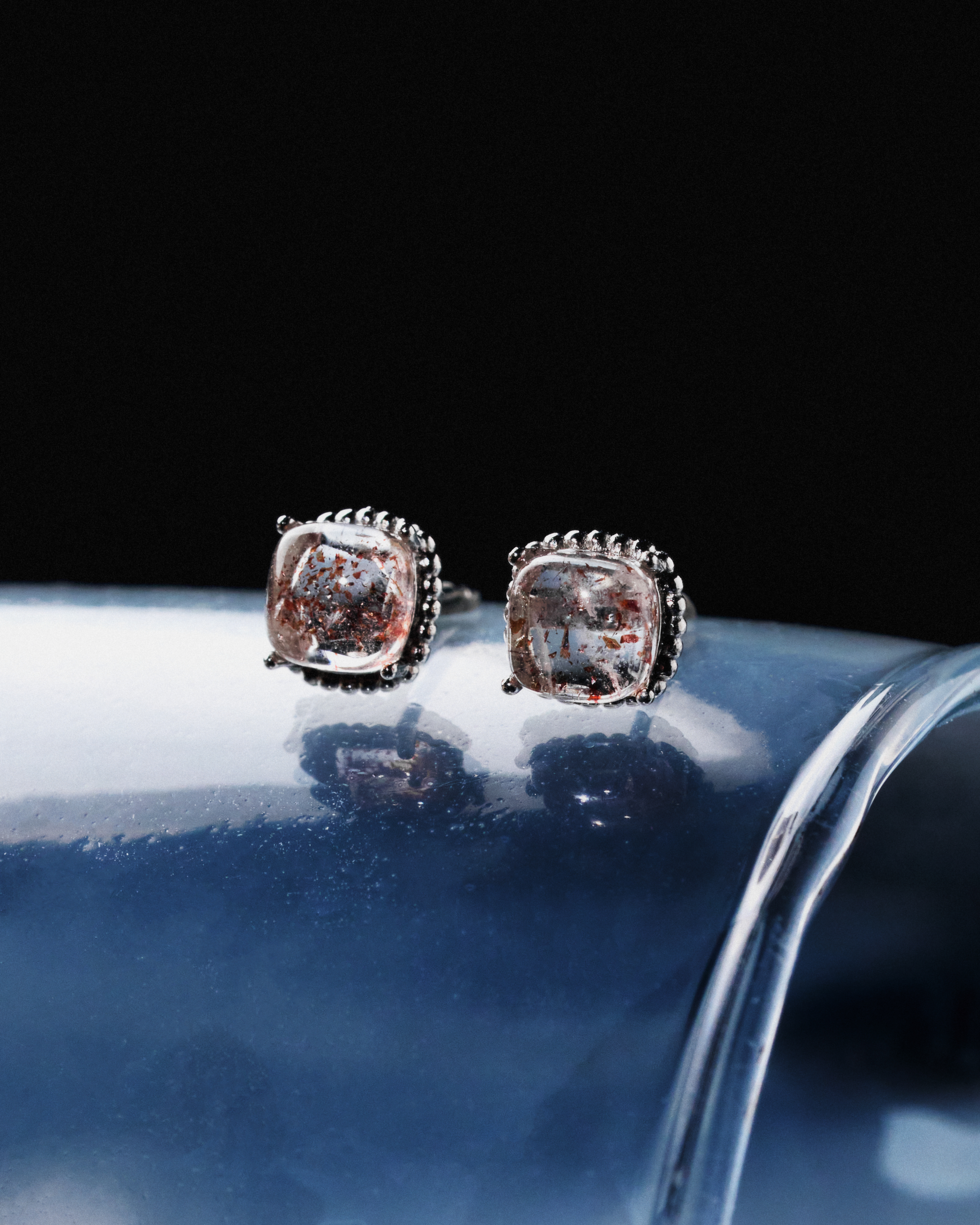 Black Magnet Earring