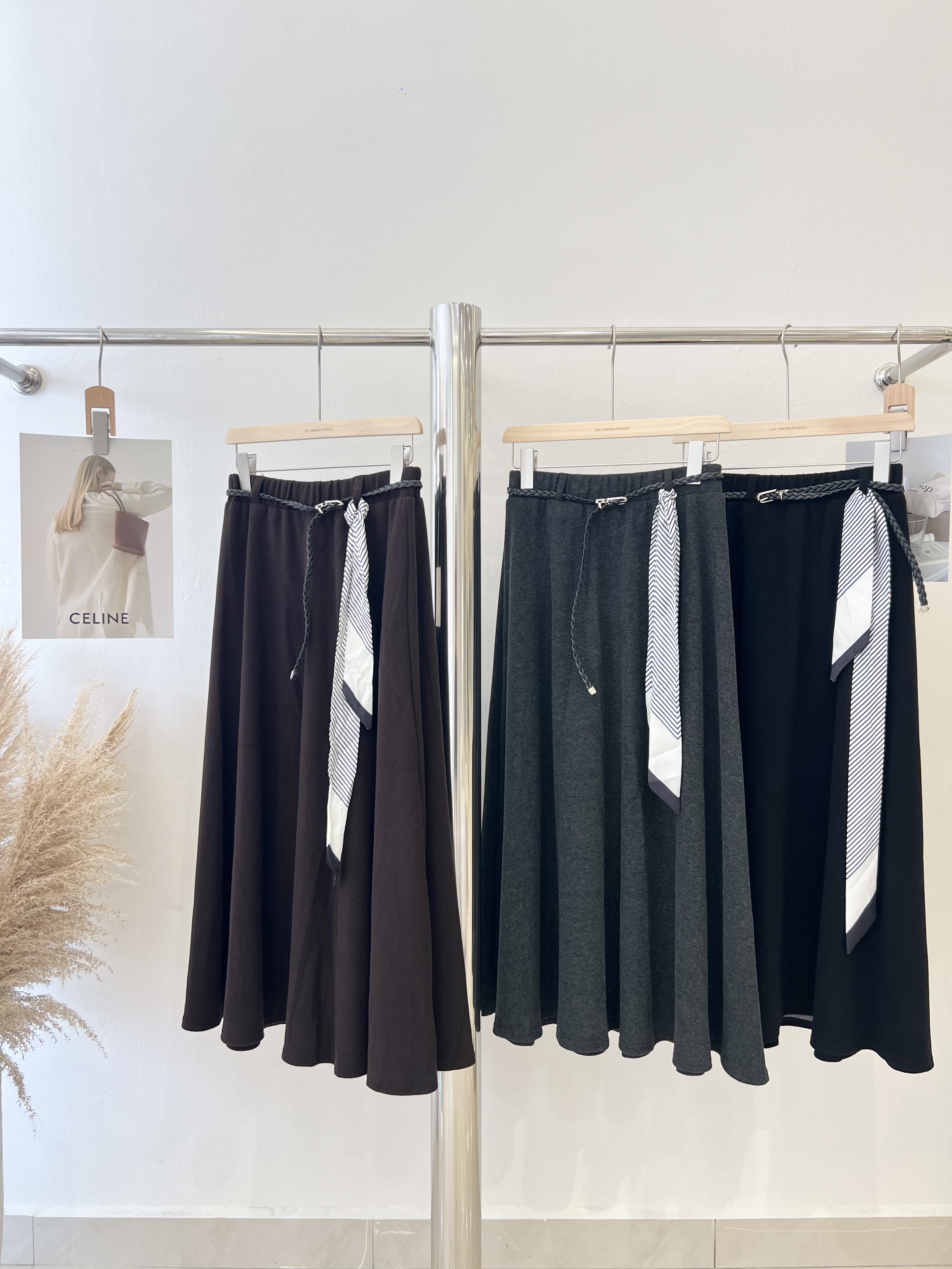 6892 韩系设计感丝巾腰带半身裙