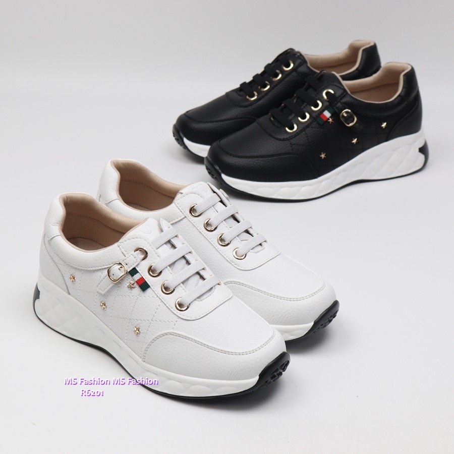 R6201 韓國🇰🇷星星飾扣sneakers