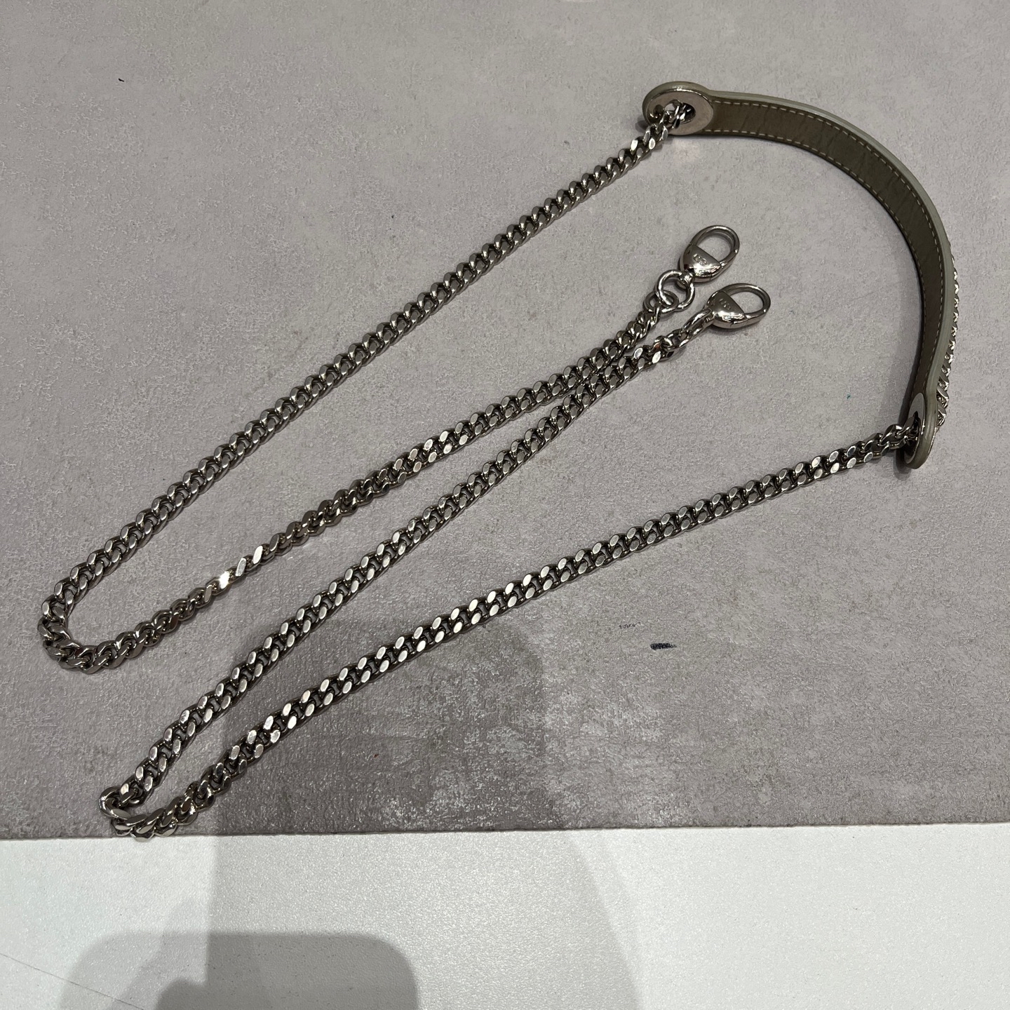 【預訂貨品】Lady dior三格珠光灰銀扣戴妃包